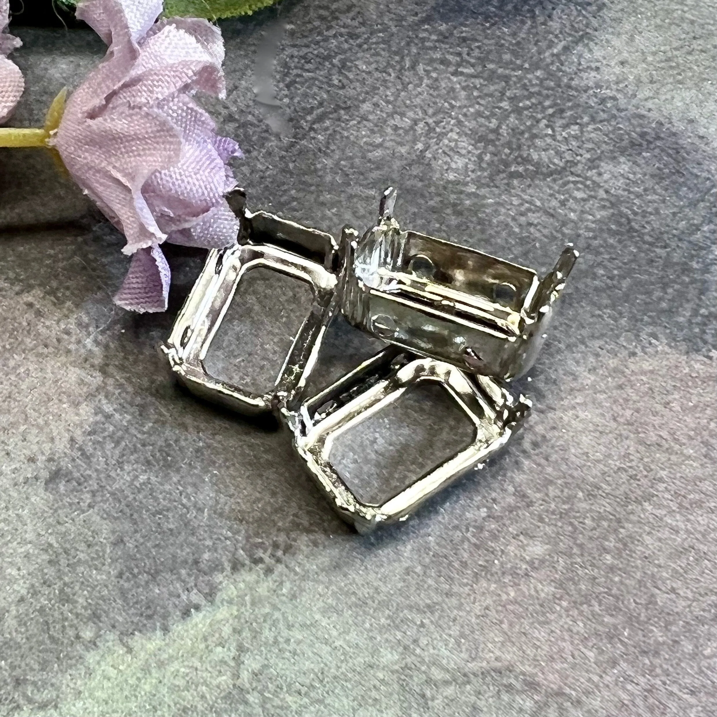 14x10mm Octagon Settings, Art 4600,  3 Pieces Silver Plated, Gemstone  or Crystal Setting, Bead Embroidery Component