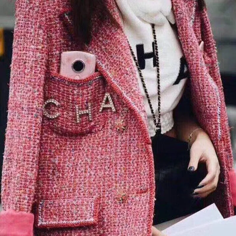 2020 High Quality Rhinestone 6 letter Broochs