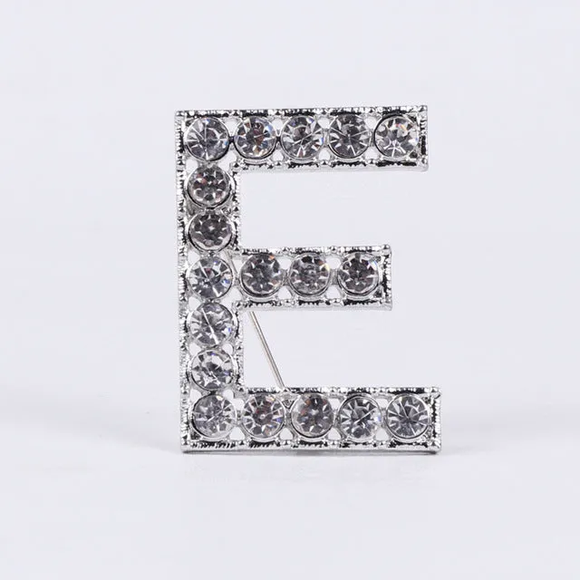 2020 High Quality Rhinestone 6 letter Broochs