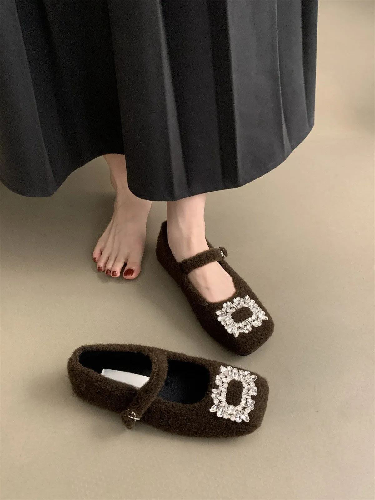 2025  Women's temperament Mary Jane shoes women's velvet  evening breeze square head rhinestone woolen shoes women's winter flat shoes