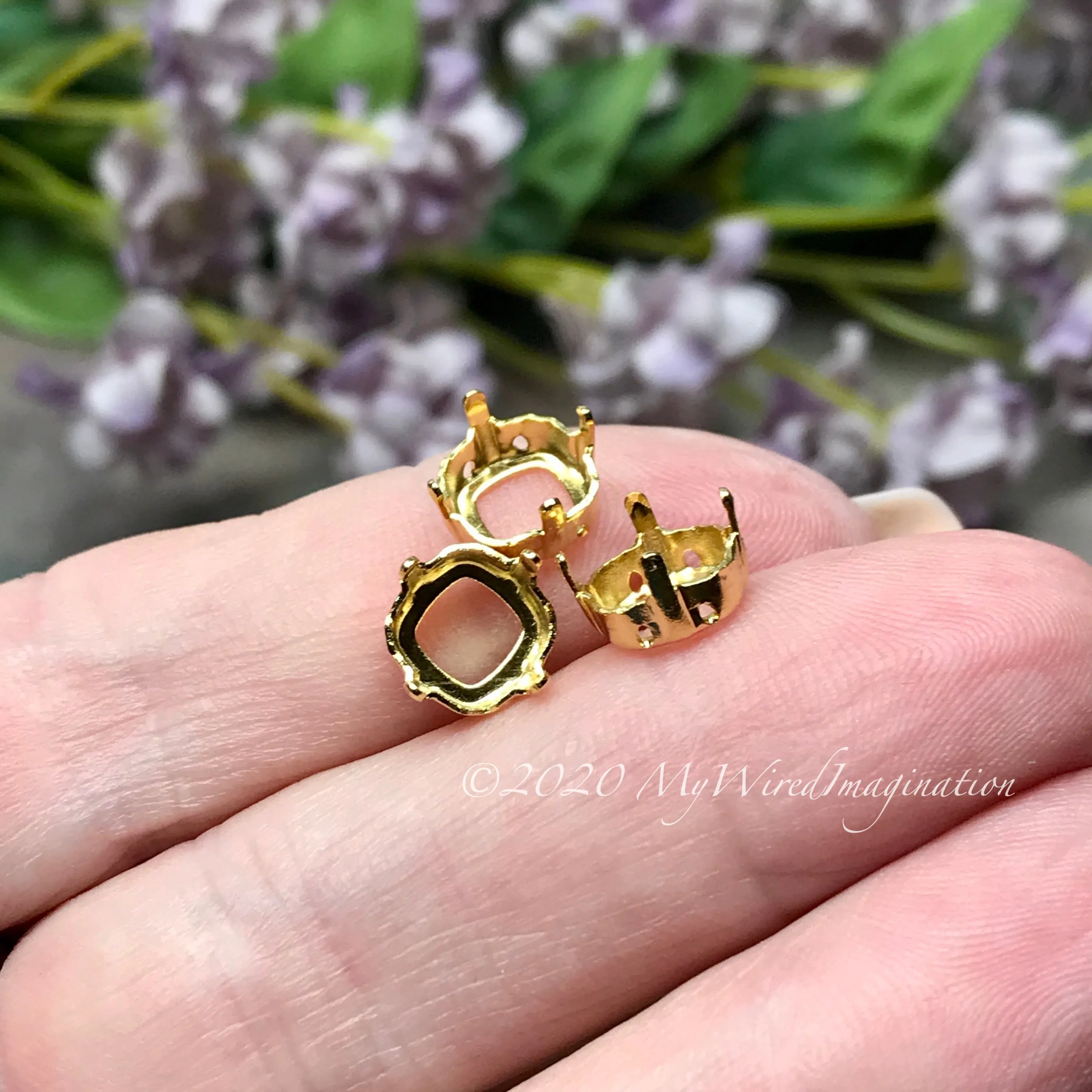 3 pcs, 8mm Silver or Gold Plated Sew On Settings for Swarovski 8 mm 4470, 4471 & 4671