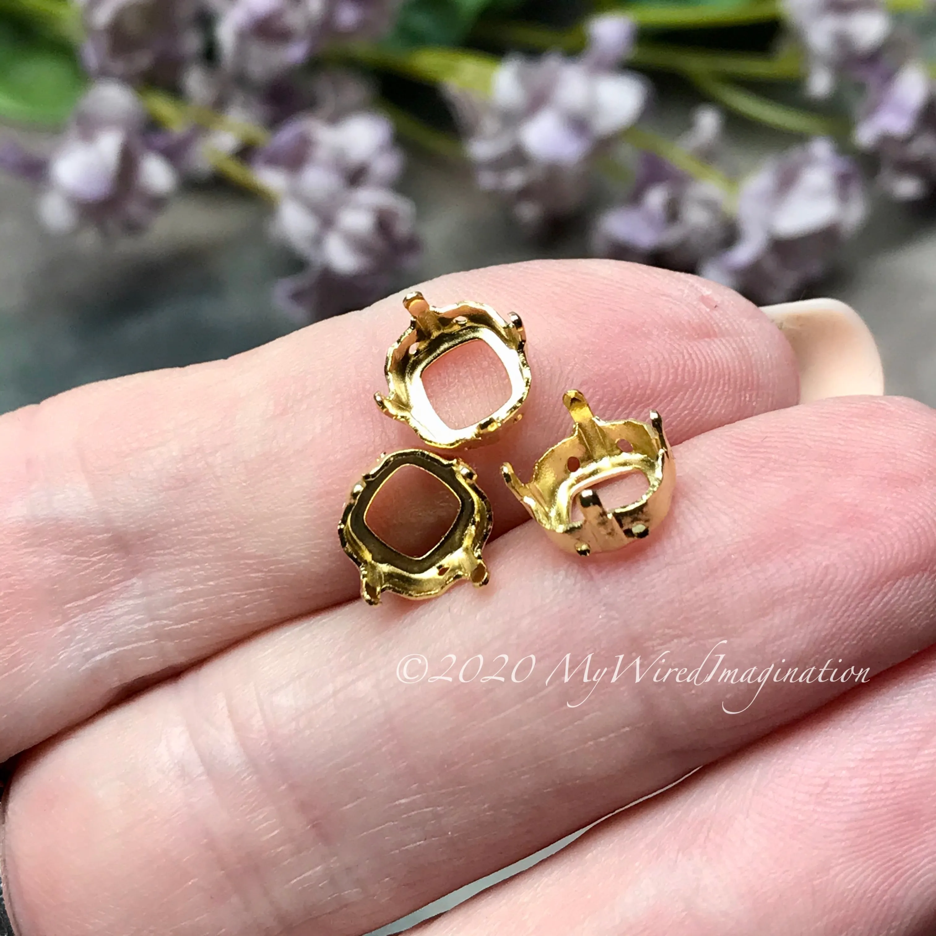 3 pcs, 8mm Silver or Gold Plated Sew On Settings for Swarovski 8 mm 4470, 4471 & 4671