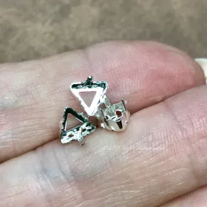 3 Pcs Silver Plated Triangle Settings for Swarovski art 4722 6mm Crystal Rhinestone