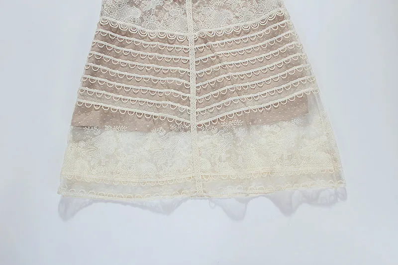 A-line sleeveless lace temperament embroidered court midi dress