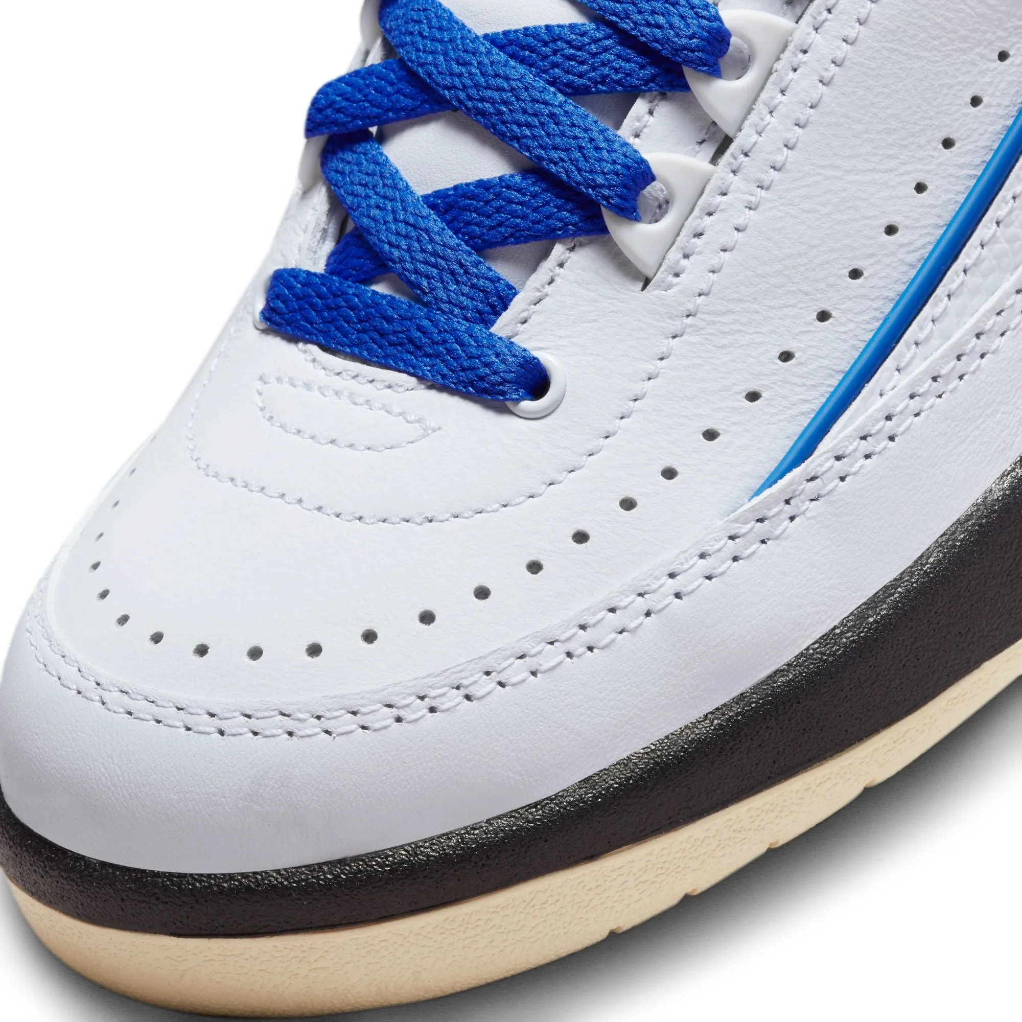 AIR JORDAN 2 RETRO LOW