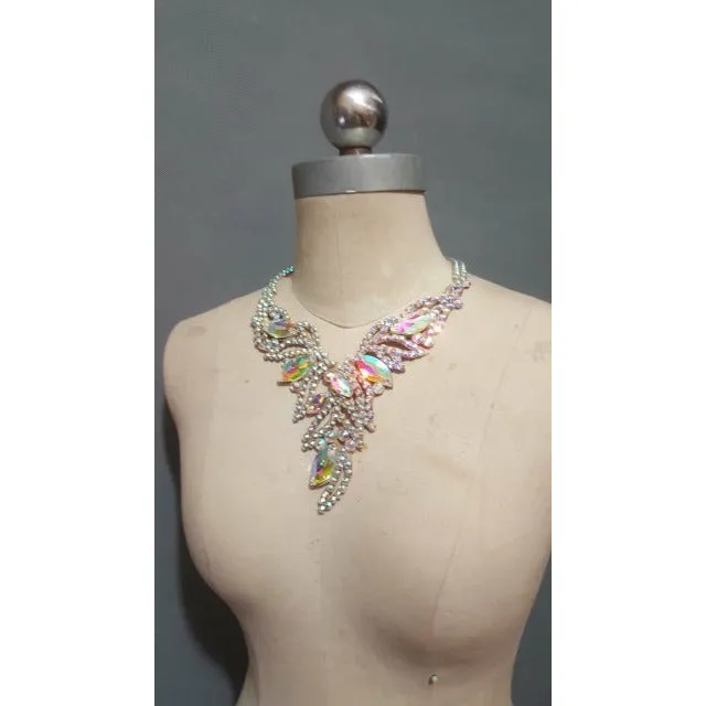Belly Dance Necklace Rhinestone Chain Female High-End Diamond-Studded Competition Performance Accessories