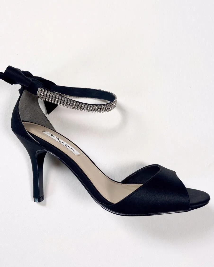 BLACK SATIN HEEL