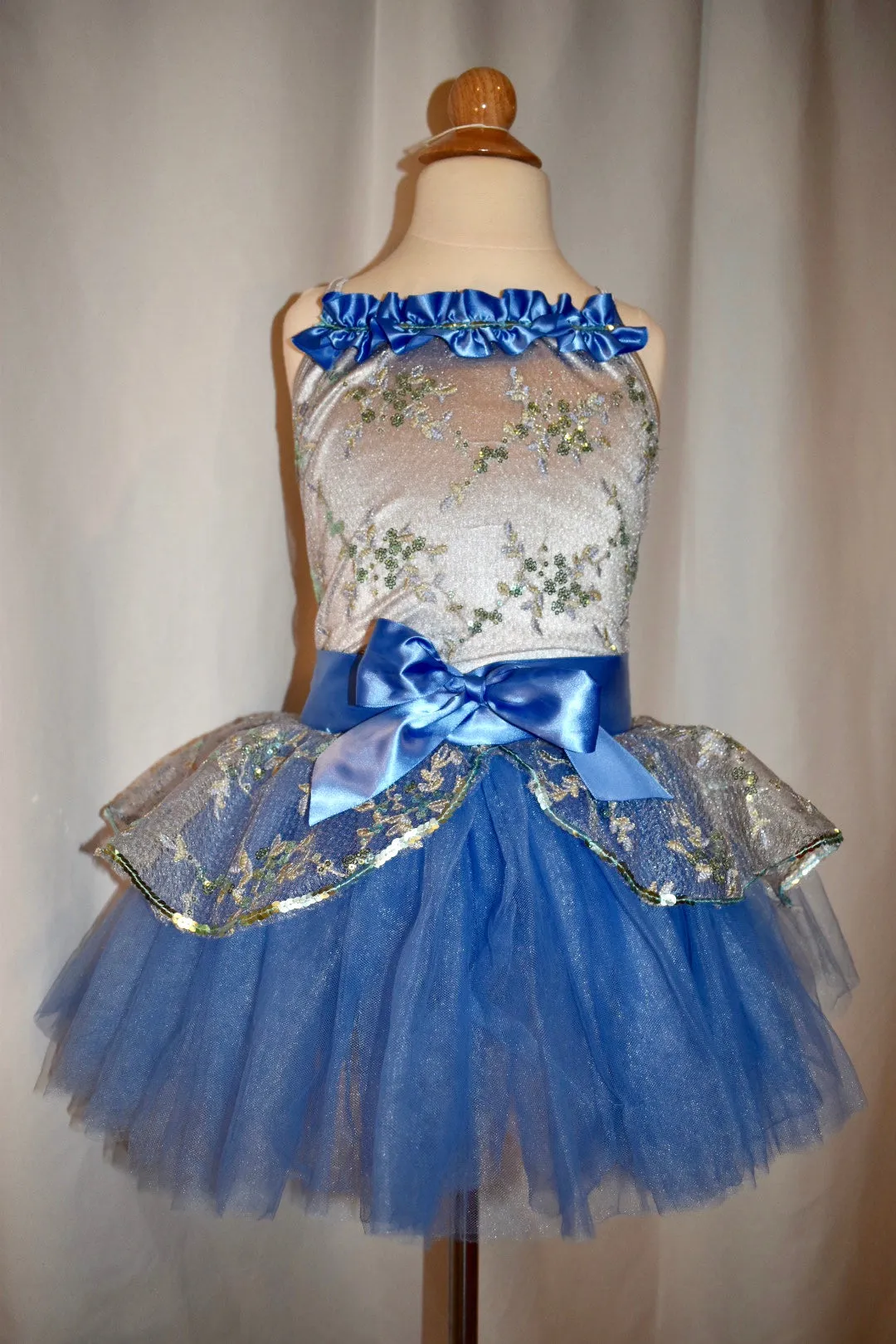 Blue Daisy