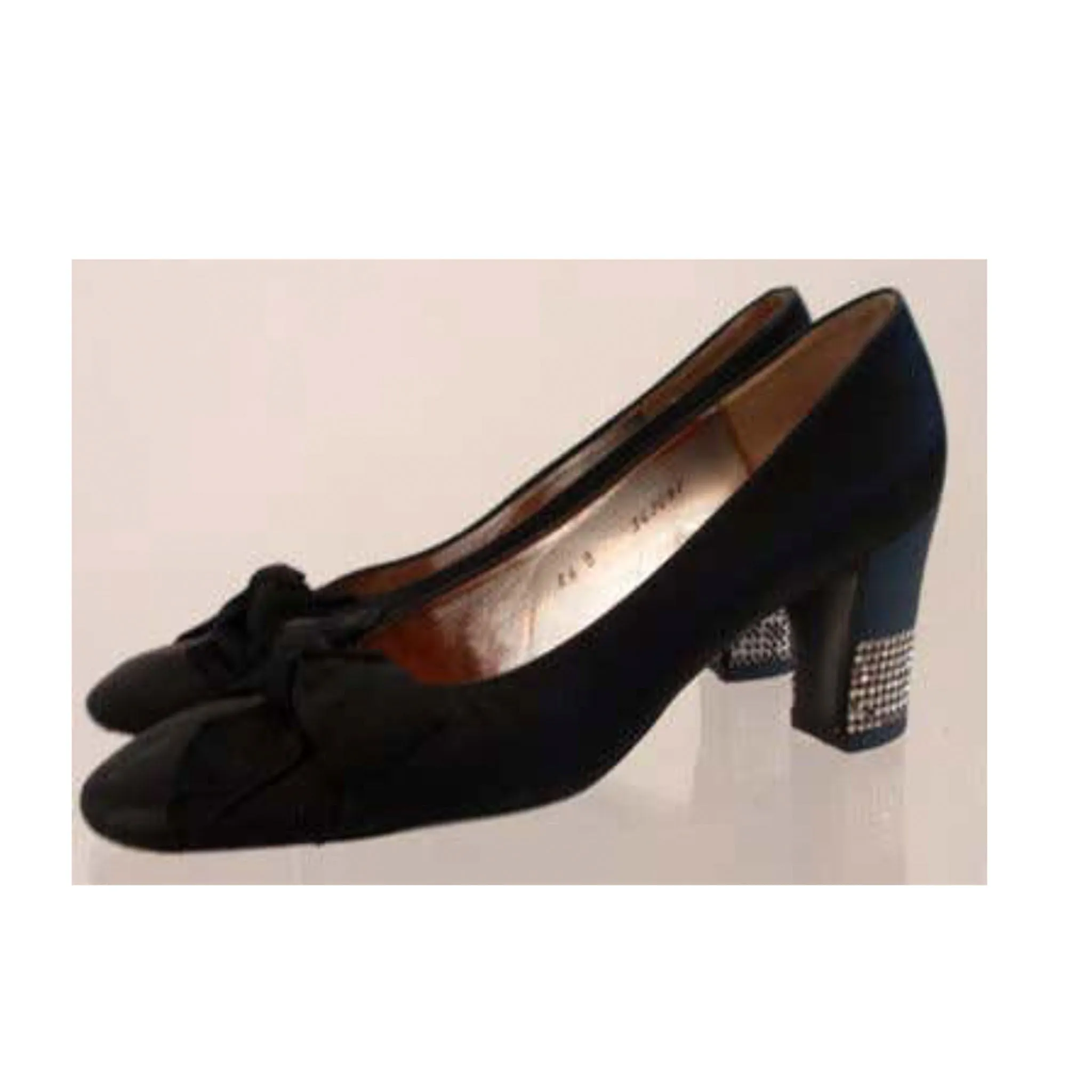 CHRISTIAN DIOR 1050s Souliers Black Satin Rhinestone Heels
