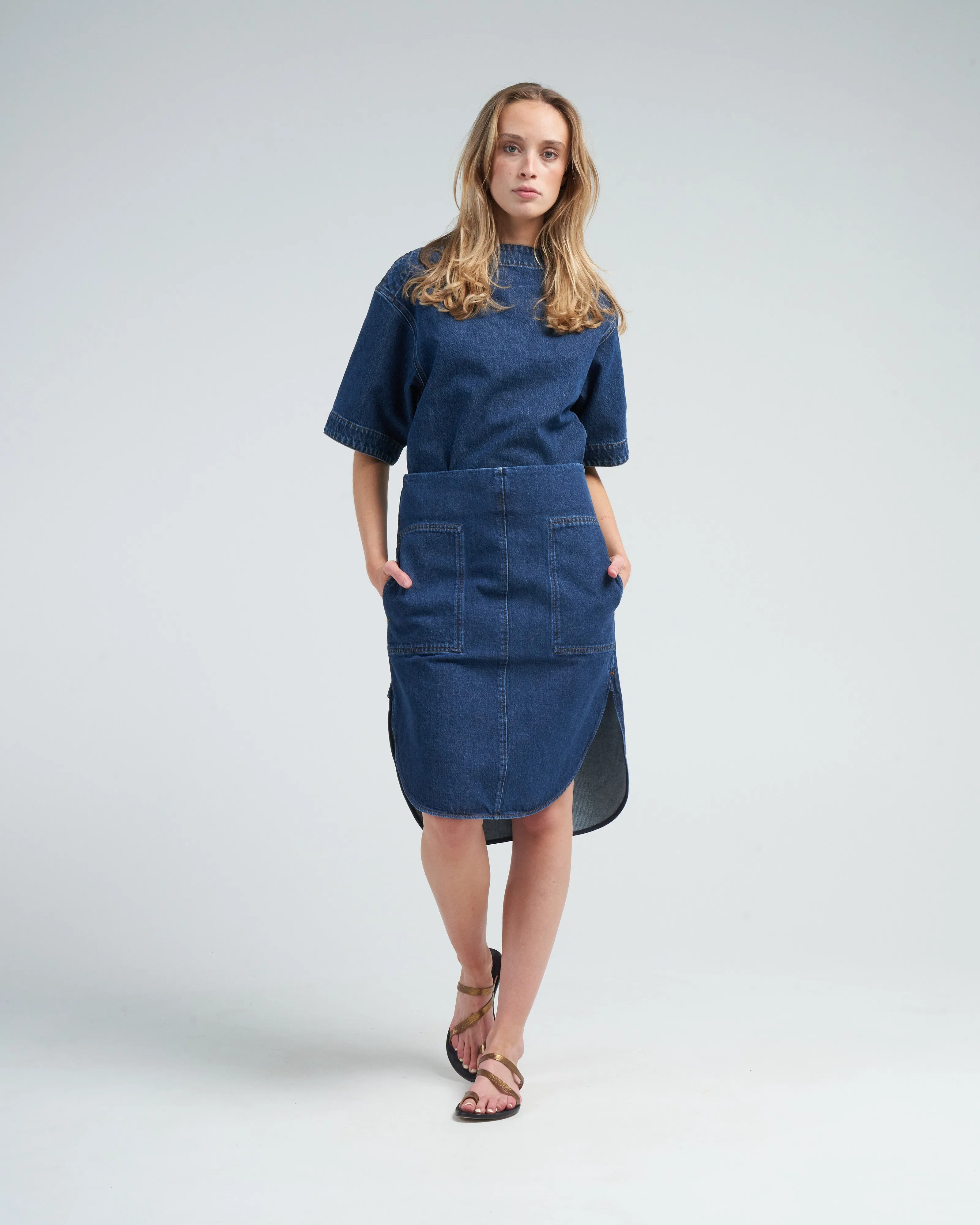 curved hem denim skirt - dark blue