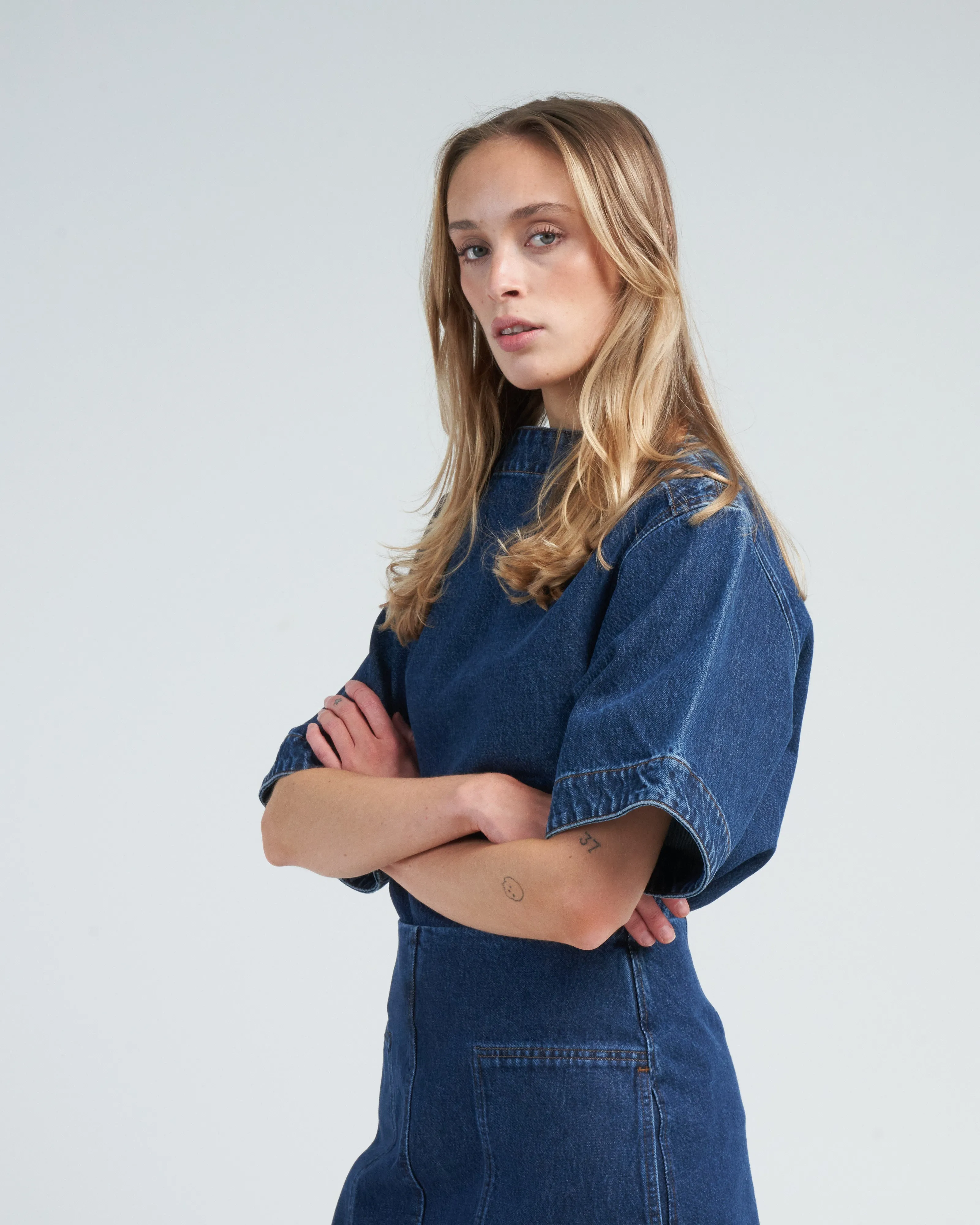dart neck denim top - dark blue