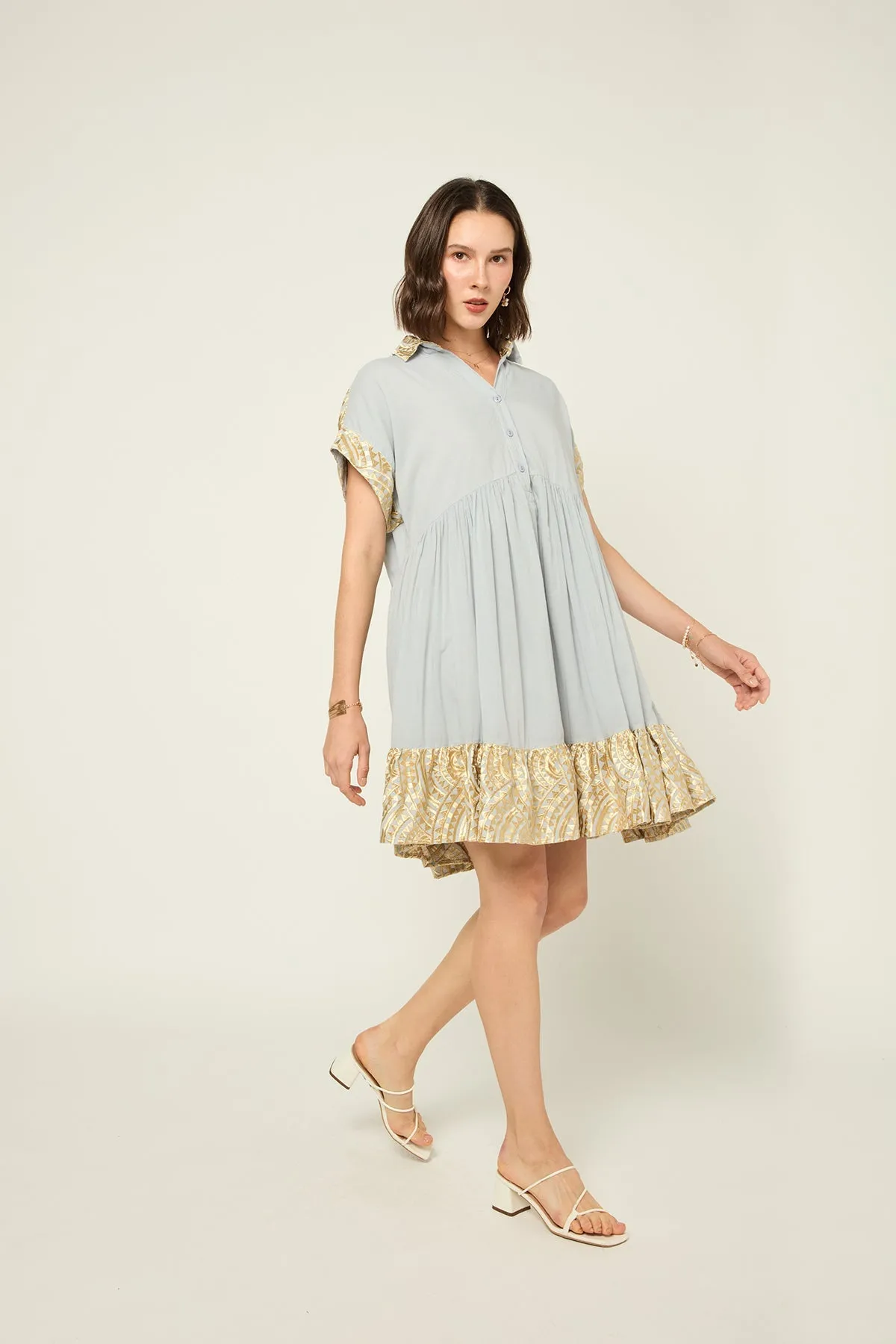 DRESS NEW ALL OVER SHORT COLLAR - LIGHT GREY/GOLD
