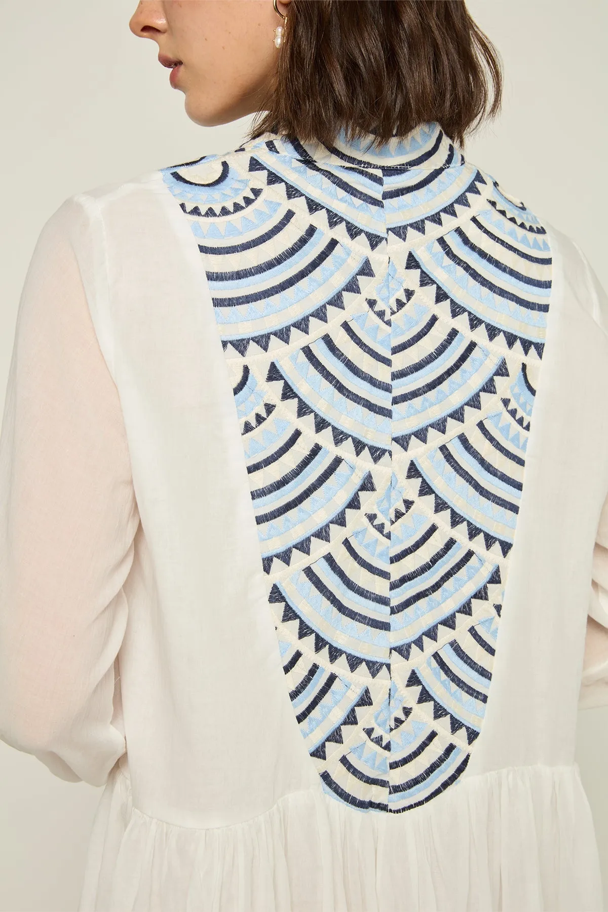 DRESS SHORT NEW ALL OVER L/S - WHITE CIEL