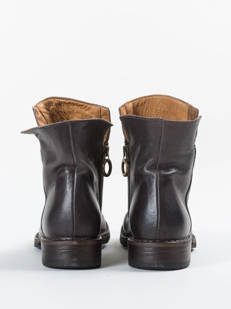 elf boot - elmo
