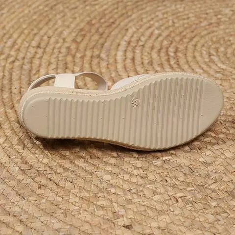 Hilda® | The elegant orthopedic sandals