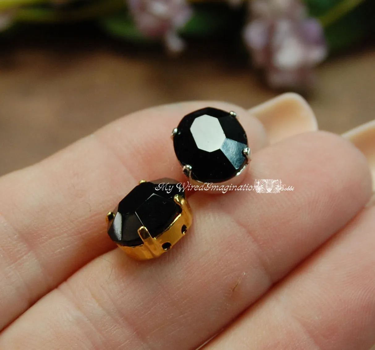 Jet Vintage Swarovski Crystal, 2 Pcs 12x10mm Oval With Setting