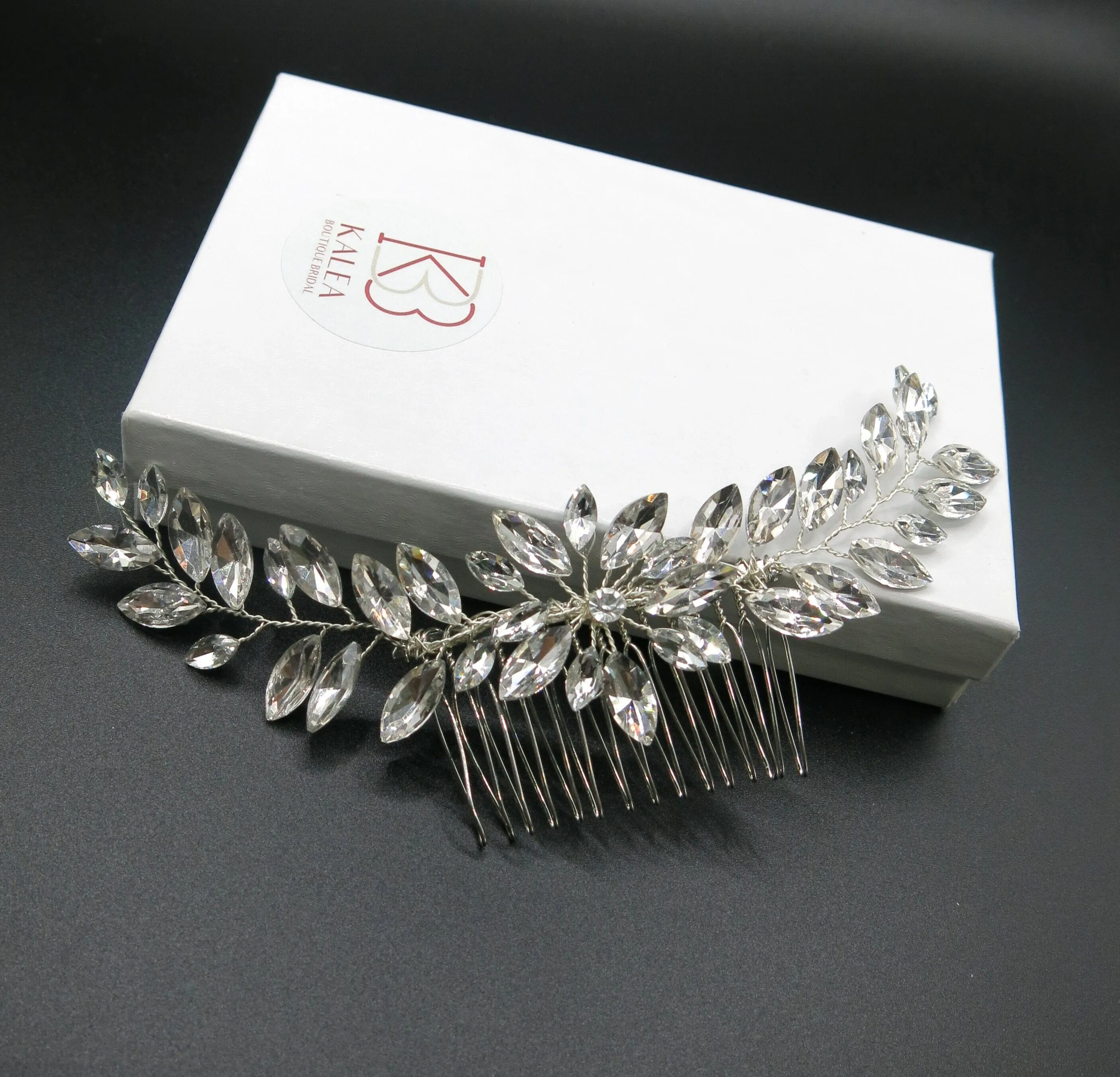 Large Rhinestone Wire Brides Hair Comb, Wedding Crystal Flower Hairpiece, Bridal Clear Crystal Vine Hair Comb