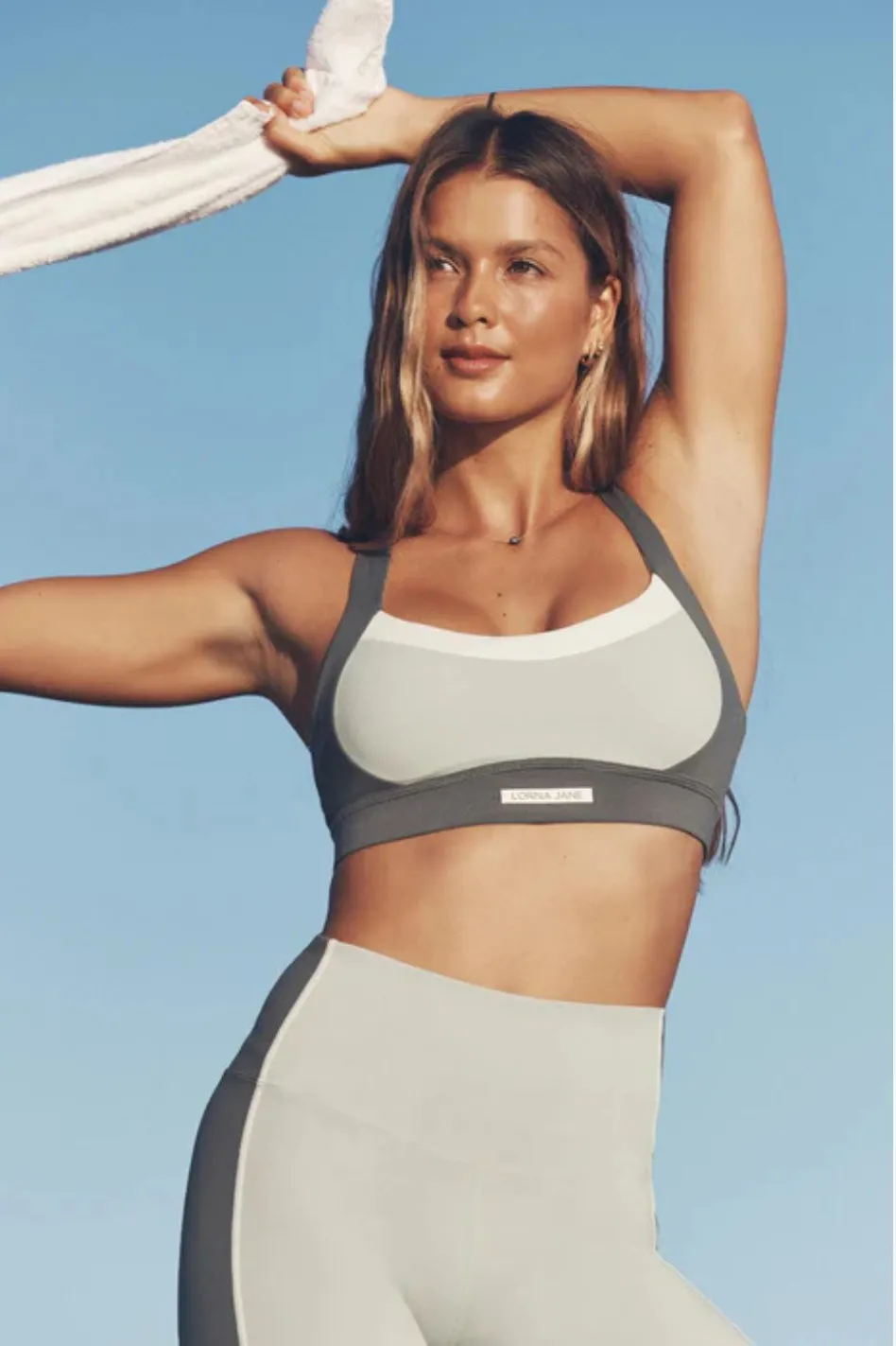 Lorna Jane - Go The Distance Sports Bra