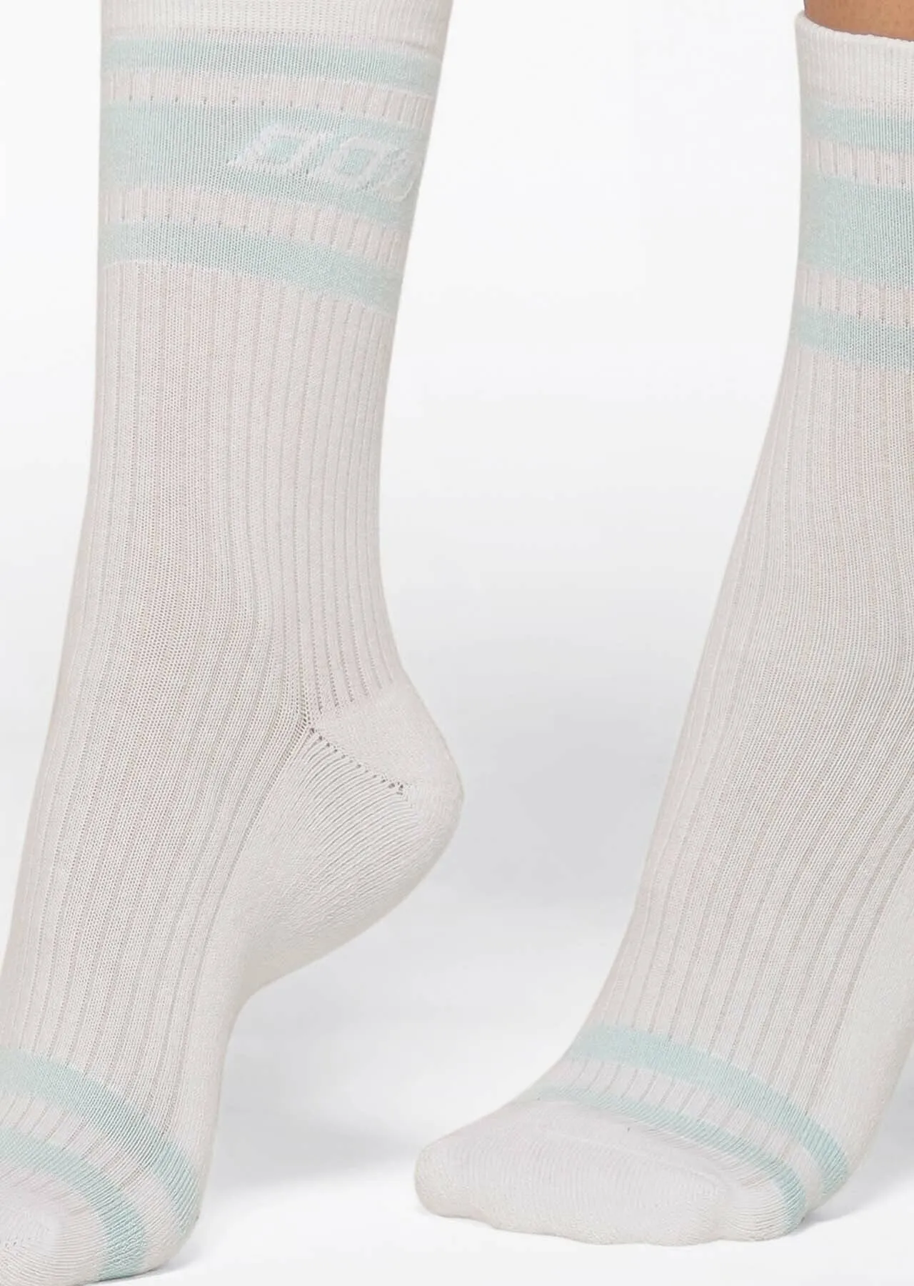 Lorna Jane LJ Retro Crew Sock - White/Blue Sky