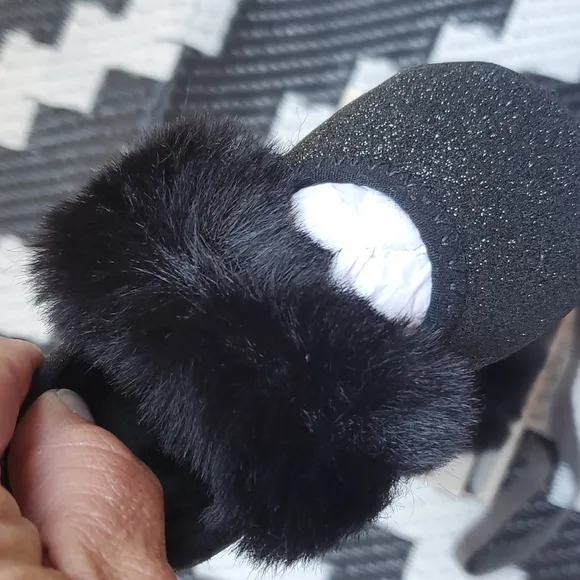 New Ugg Infant Babygirl Fluff Black Glitter Ballet Flat Size 2/3 6-12 months