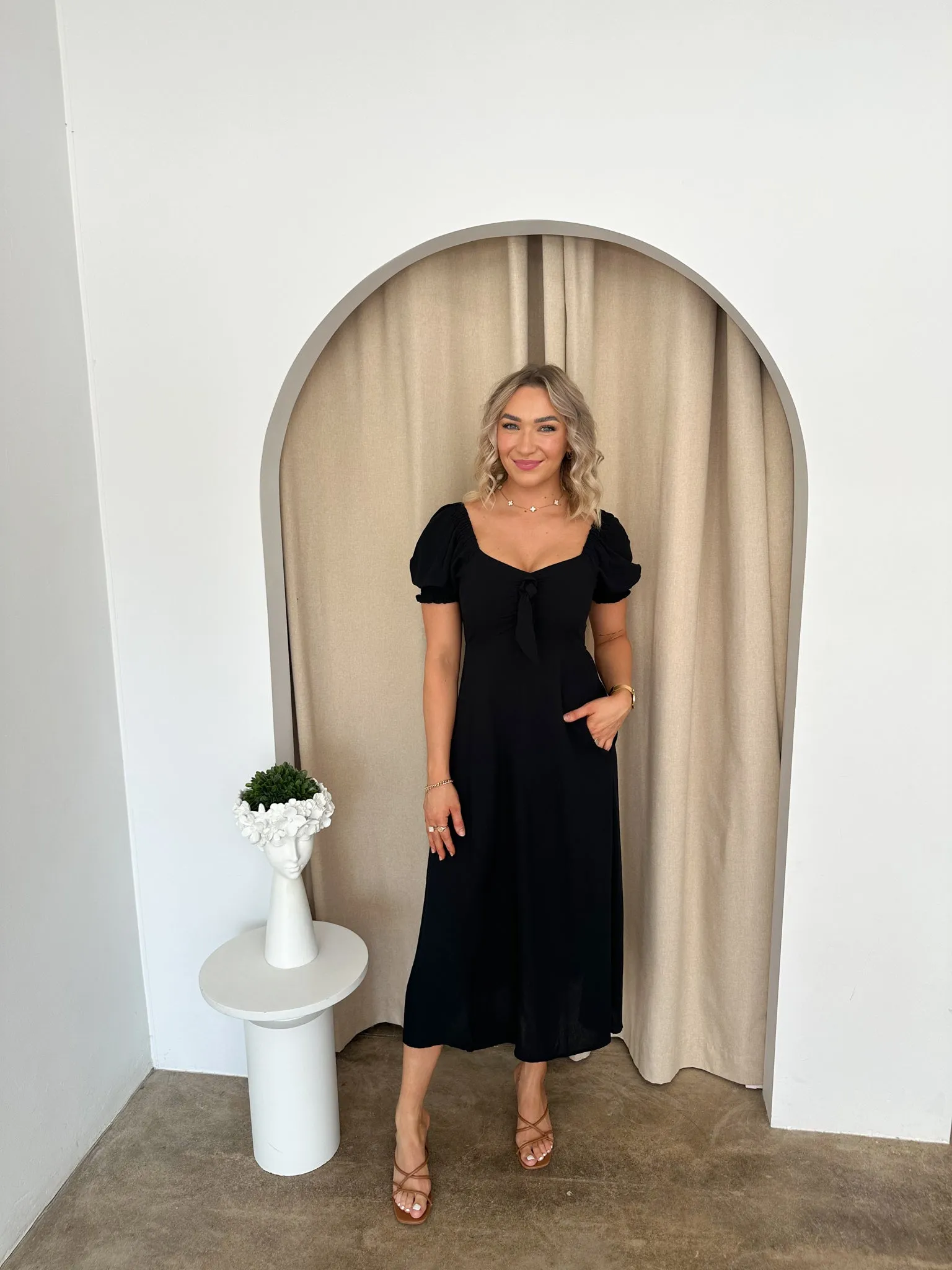 Nicci Dress -Black