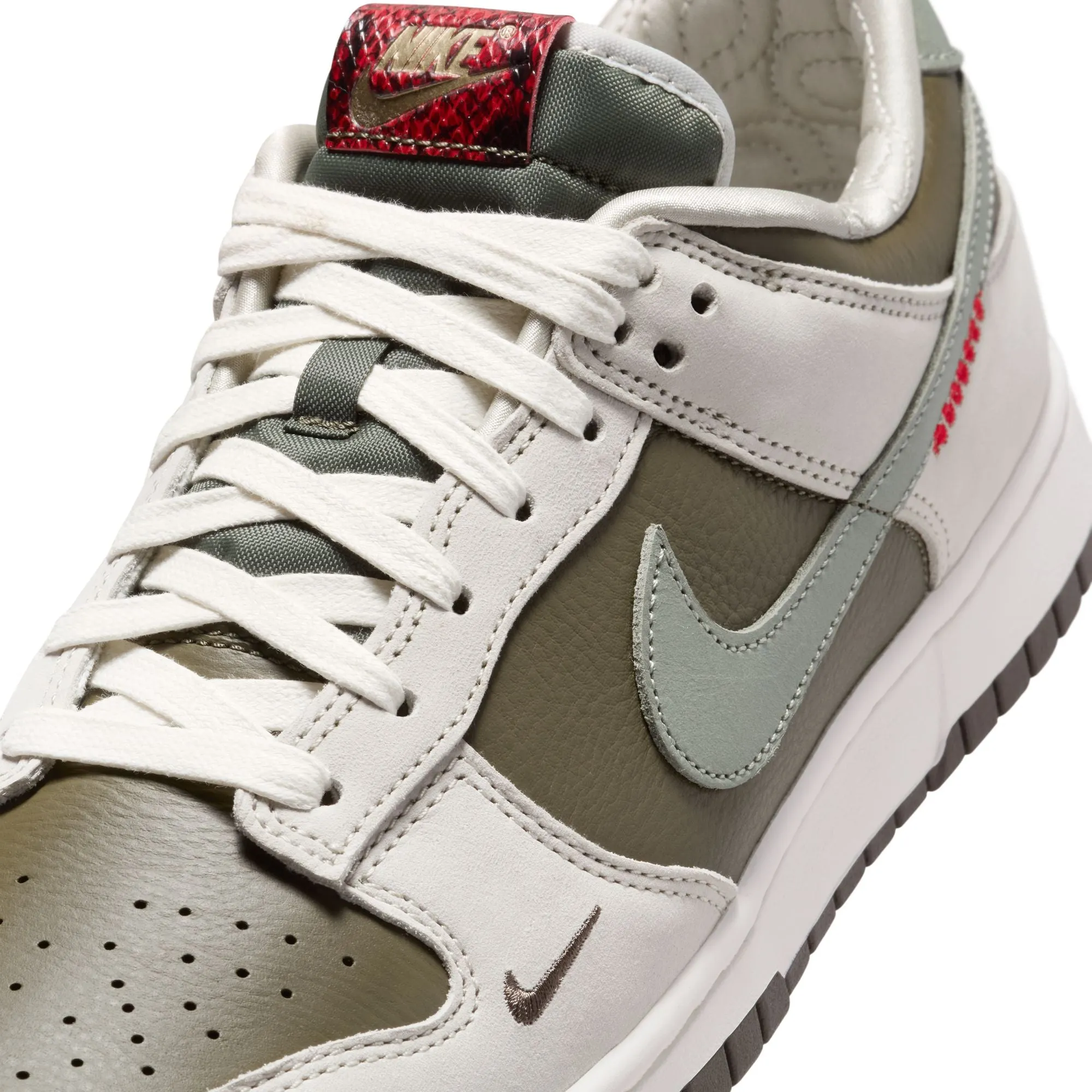 NIKE DUNK LOW RETRO HV5980-231 "YEAR OF THE SNAKE"