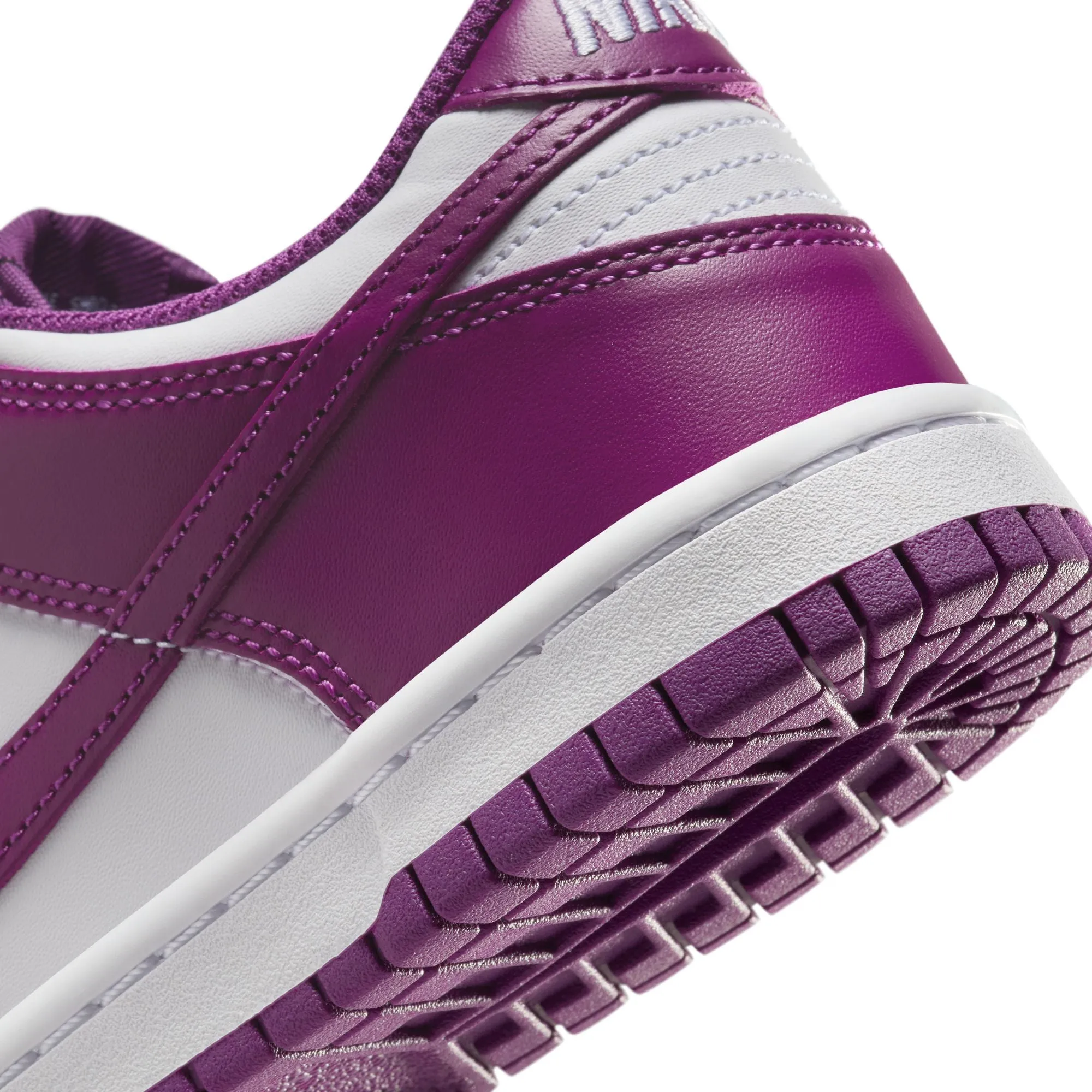 NIKE DUNK LOW RETRO "WHITE VIOTECH"