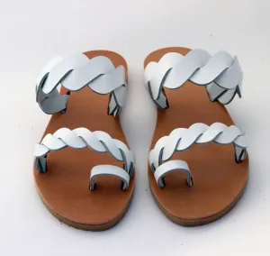 NIKOLA BRAIDED TOE RING SANDAL - WHITE