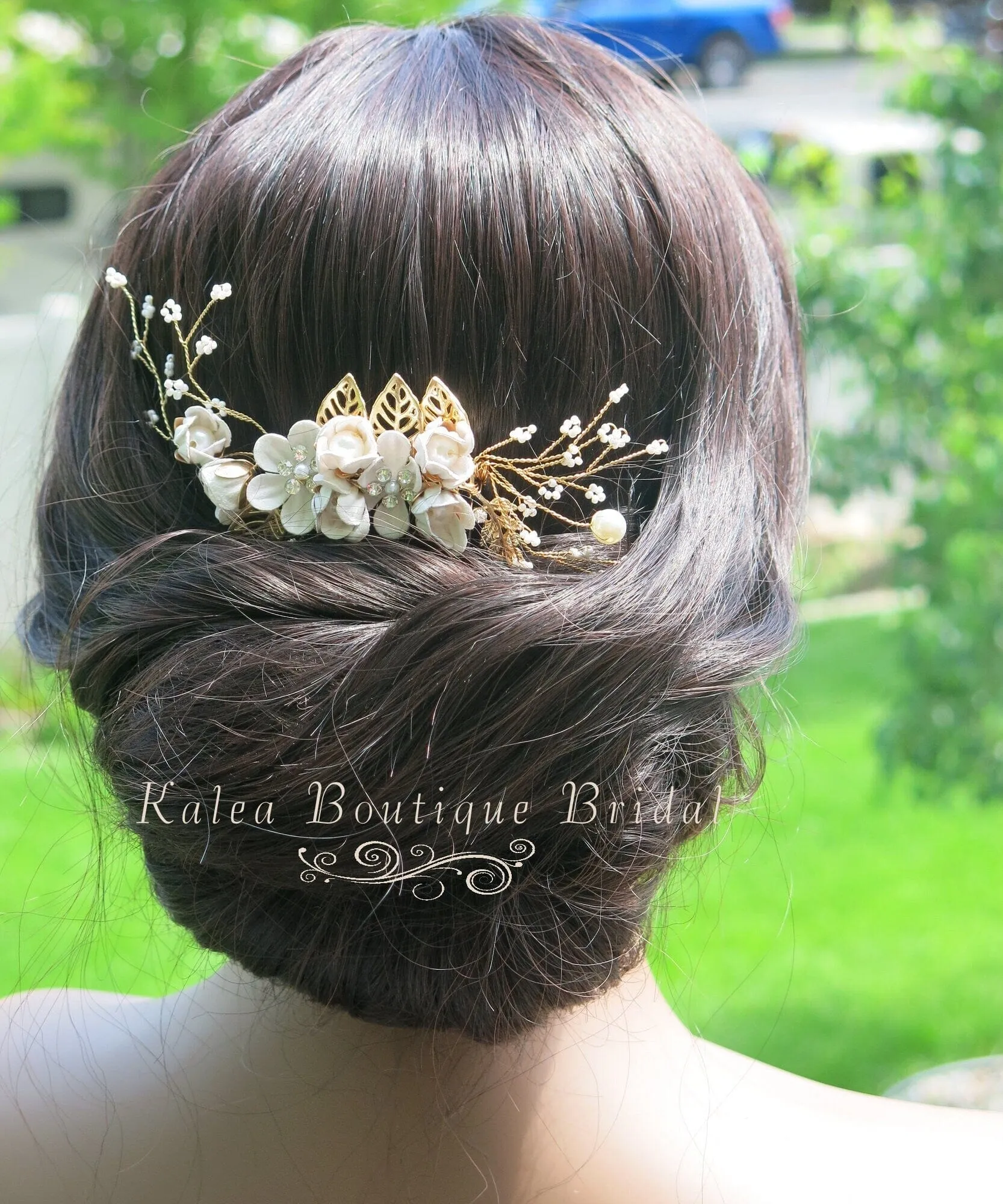 Off White Floral Hair Comb and Earrings 3 PC Set, Ivory Decorative Hair Comb and Earrings, Antique White Bridal Jewelry Set