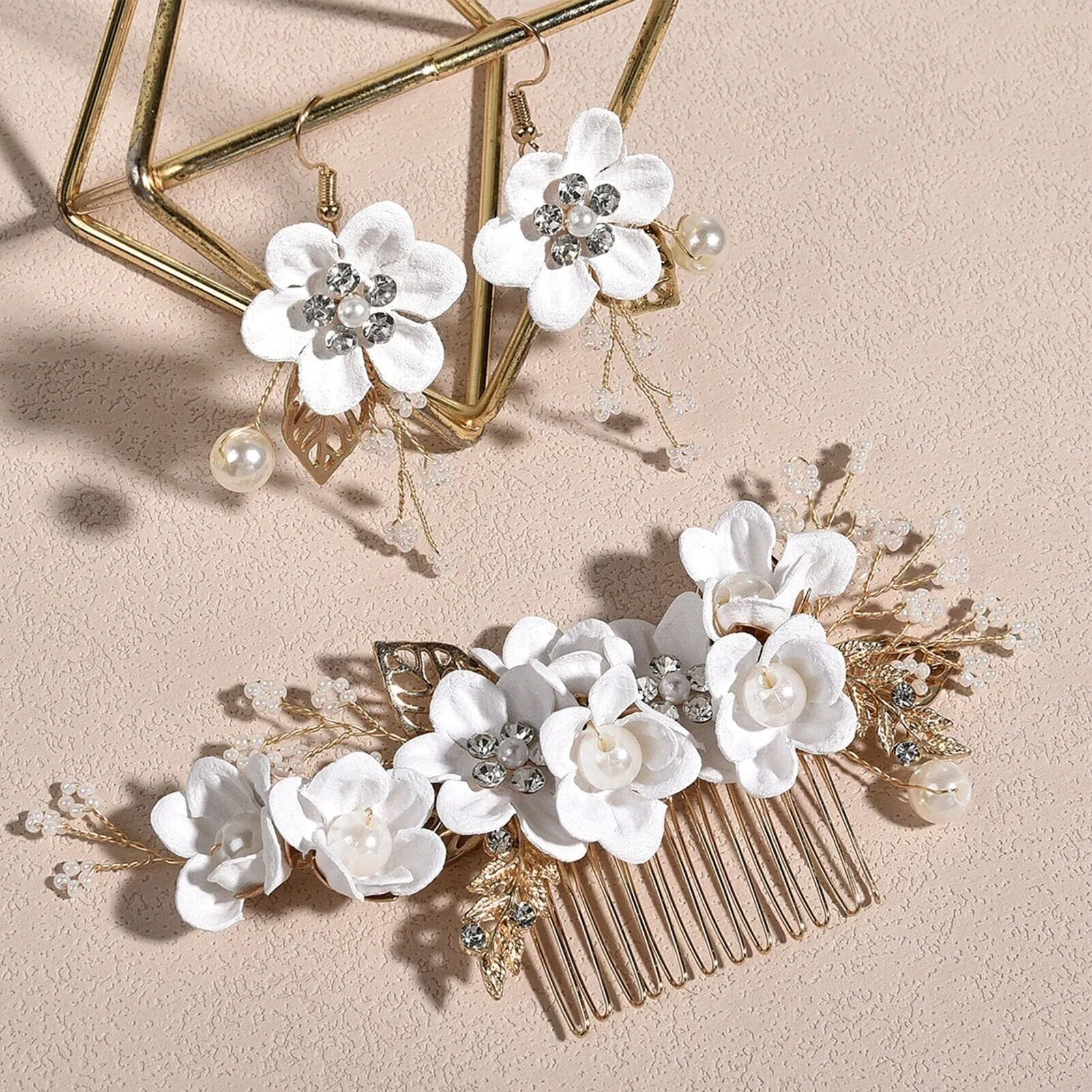 Off White Floral Hair Comb and Earrings 3 PC Set, Ivory Decorative Hair Comb and Earrings, Antique White Bridal Jewelry Set