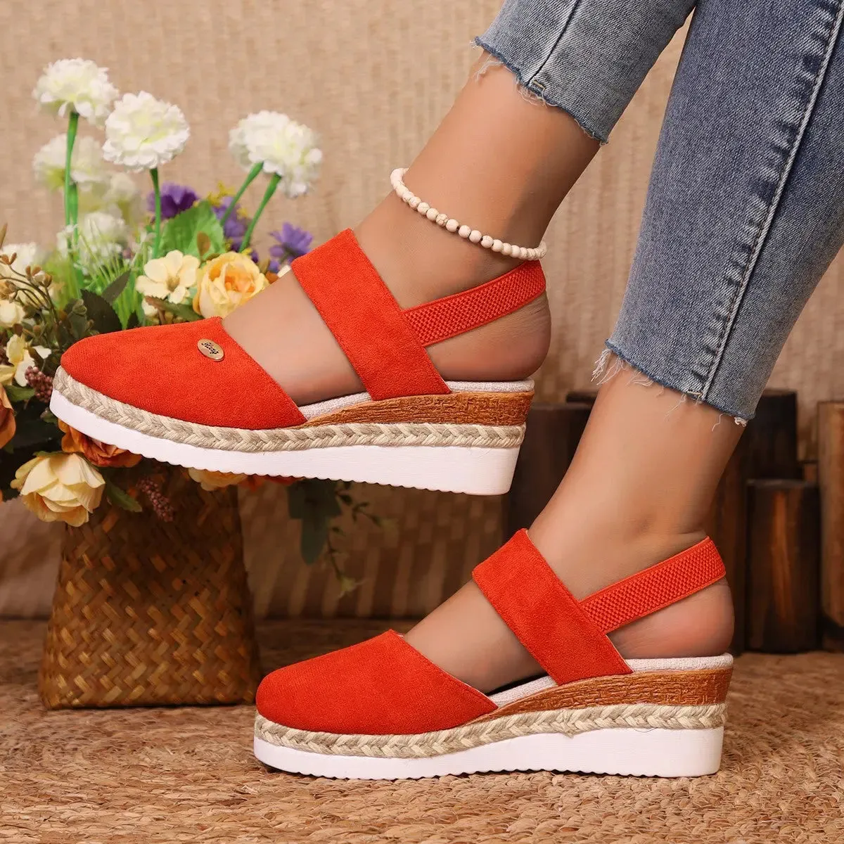 'Ophelia' Round Toe Platform Wedges