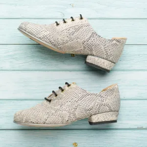 Oxford Curvy / Grau