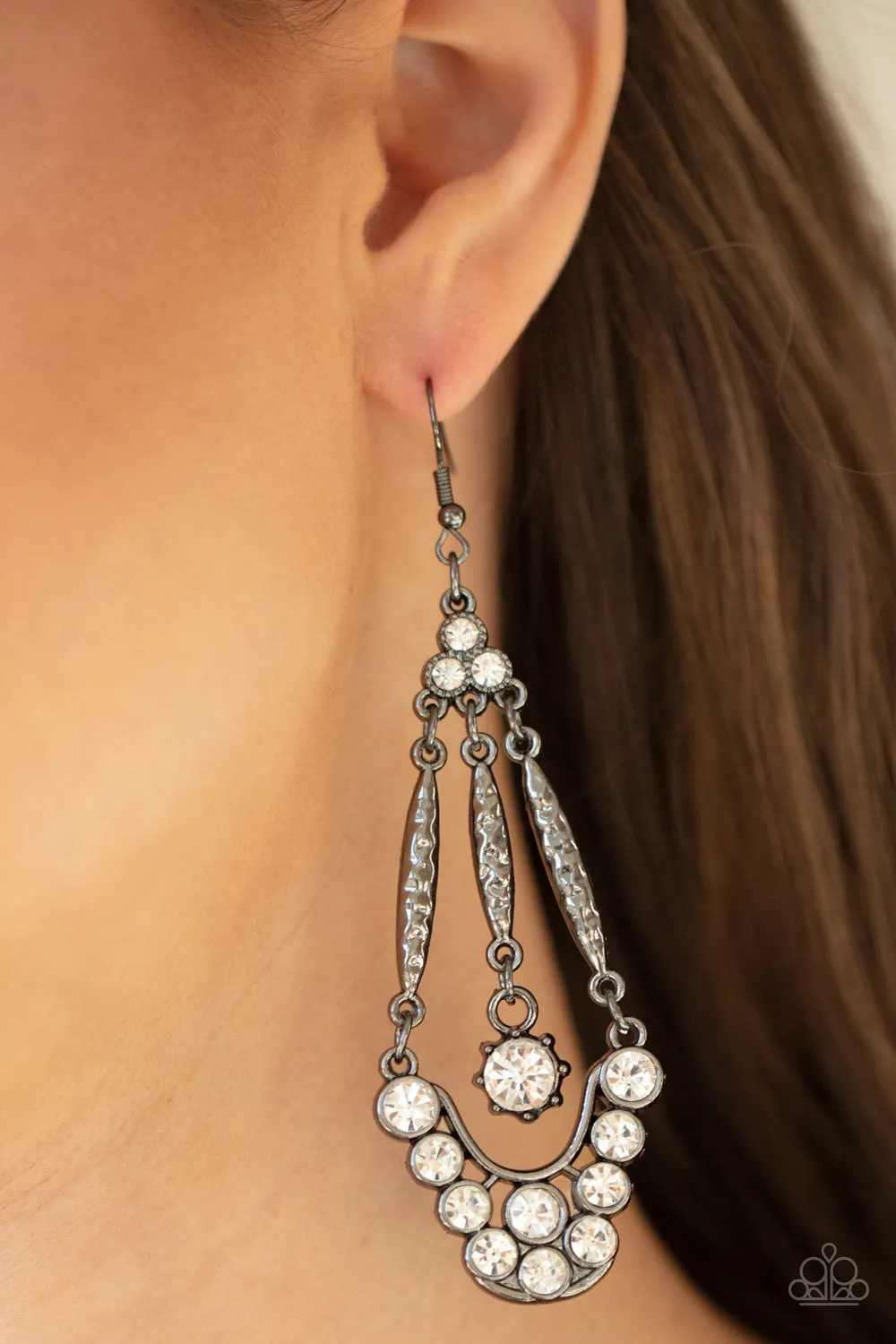 Paparazzi High-Ranking Radiance - Black Earrings