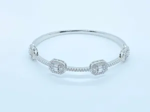 "High Class" Bangle Bracelet