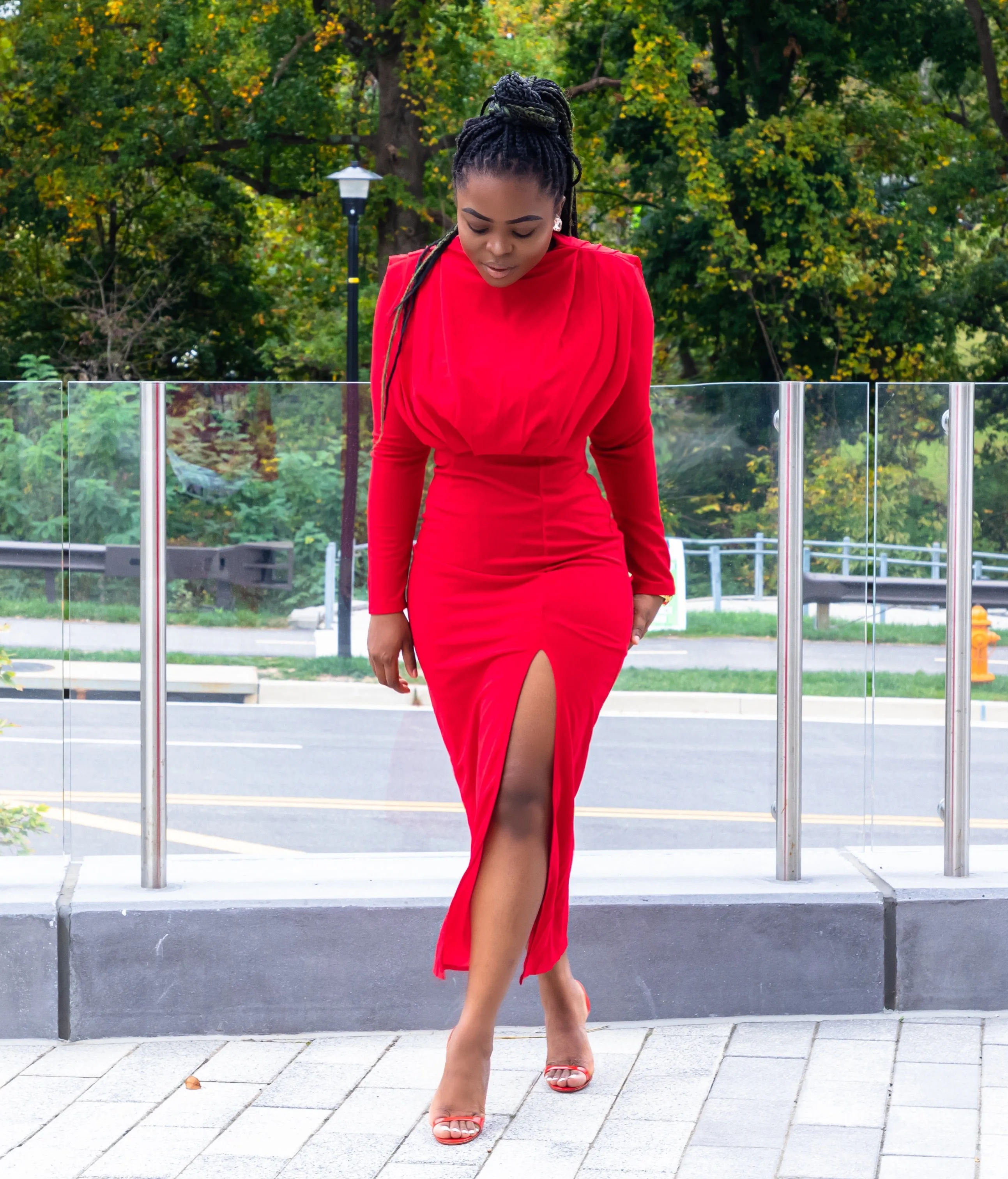 Red Detail Long Sleeve Midi Dress