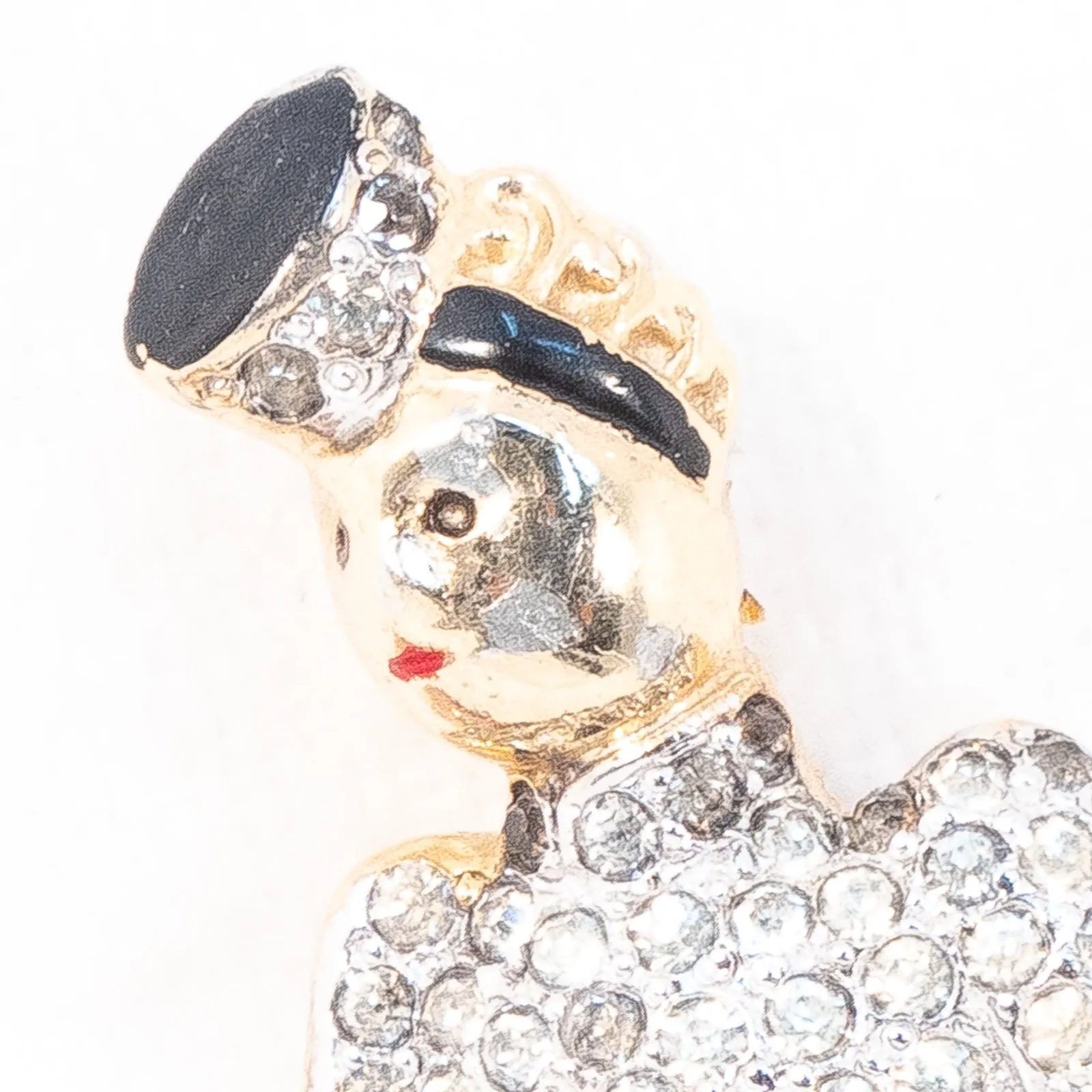 Retro Figural Fur Clip