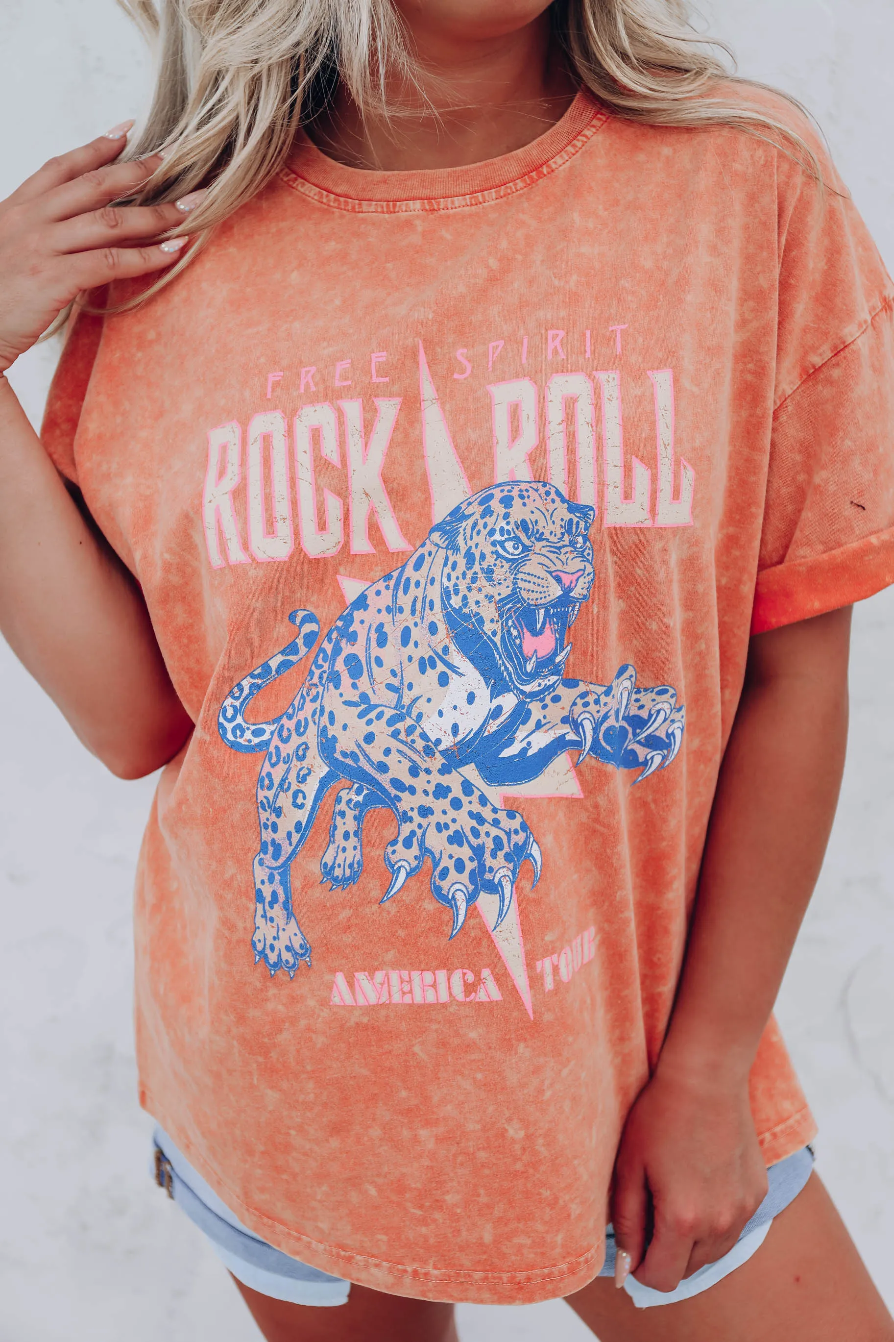 Retro Free Spirit Graphic Tee - Orange