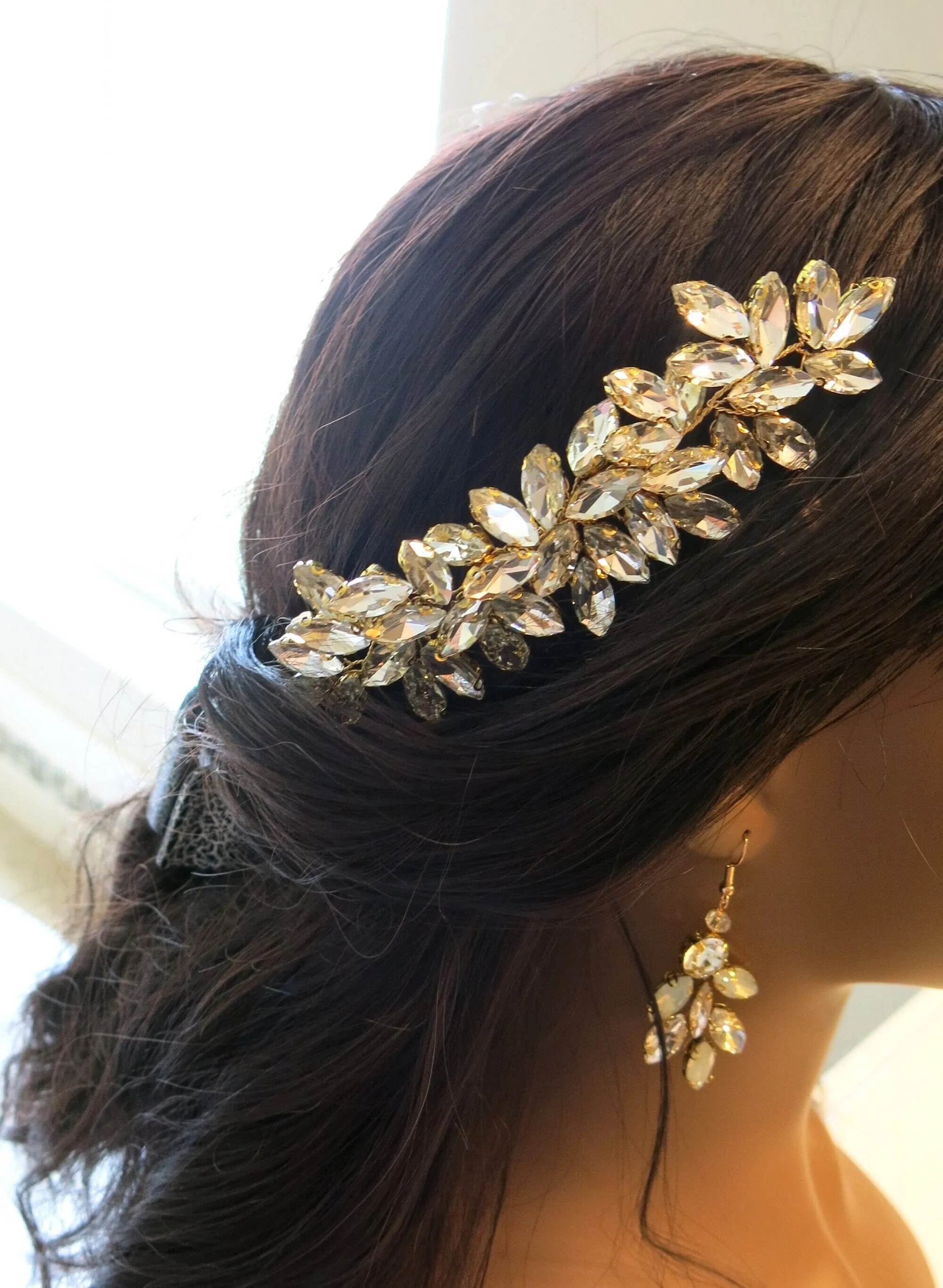 Rhinestone Crystals Gold Hair Comb, Wedding Gem Hairpiece, Bridal Party Rhinestone Hairpin