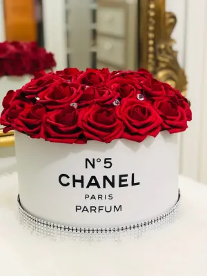 Rose Hat Box Bouquet