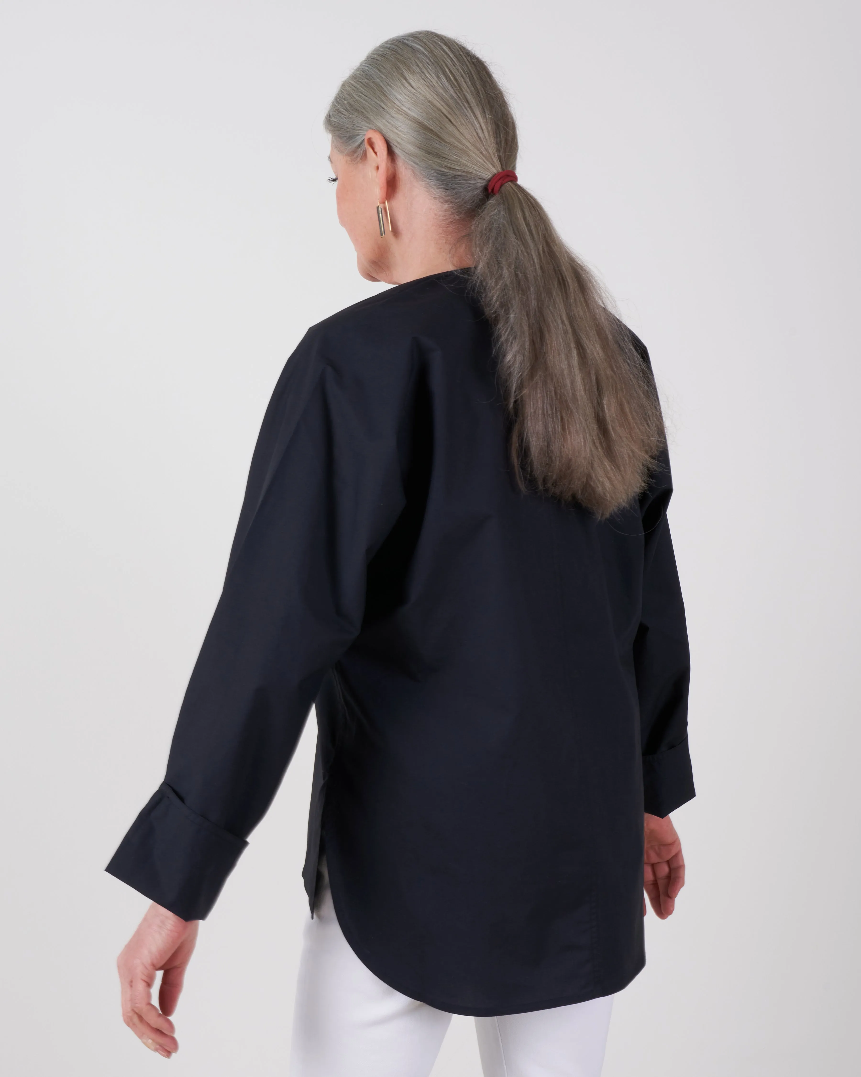 shirt with chest pocket - black