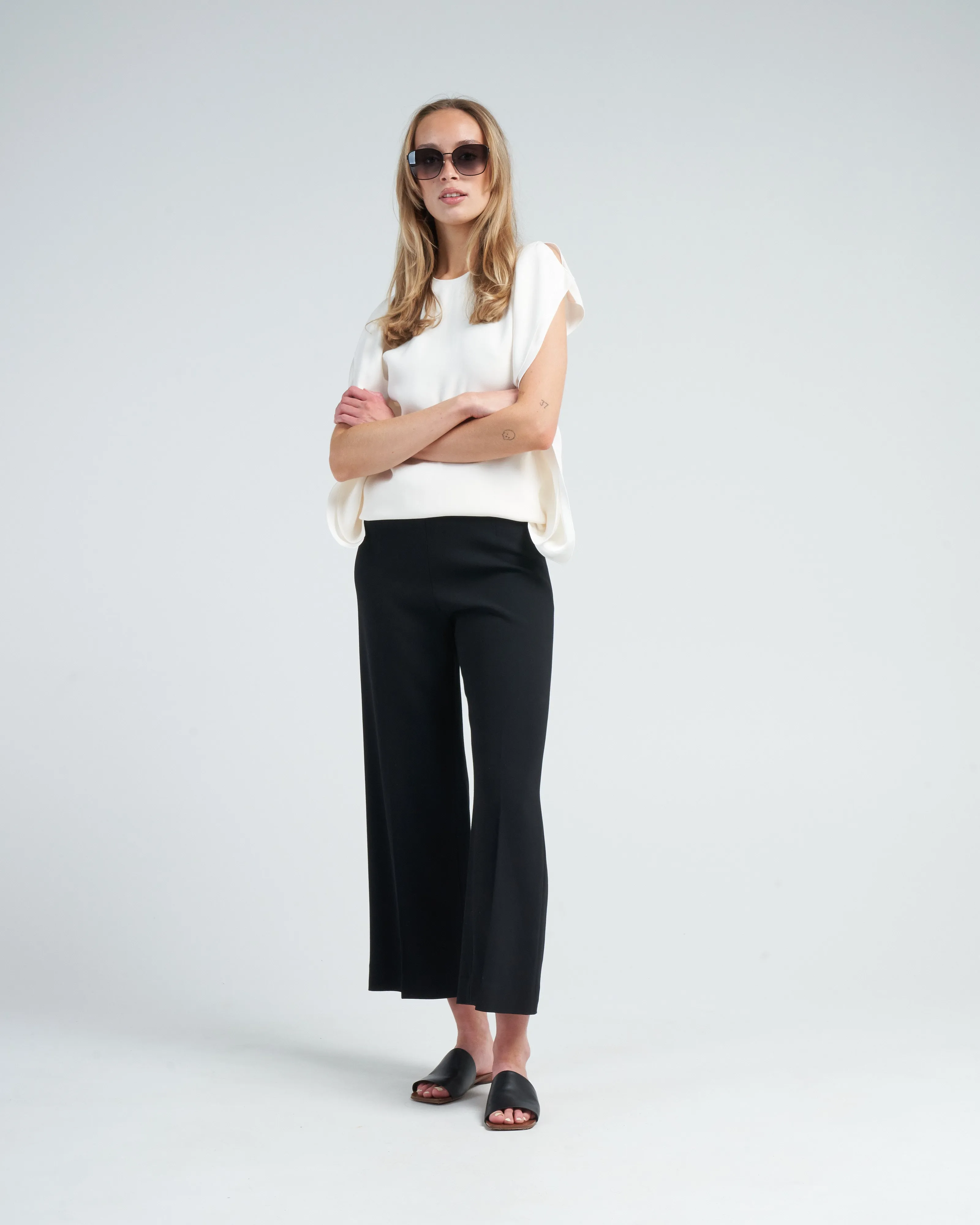 side drape crepe top - macadamia