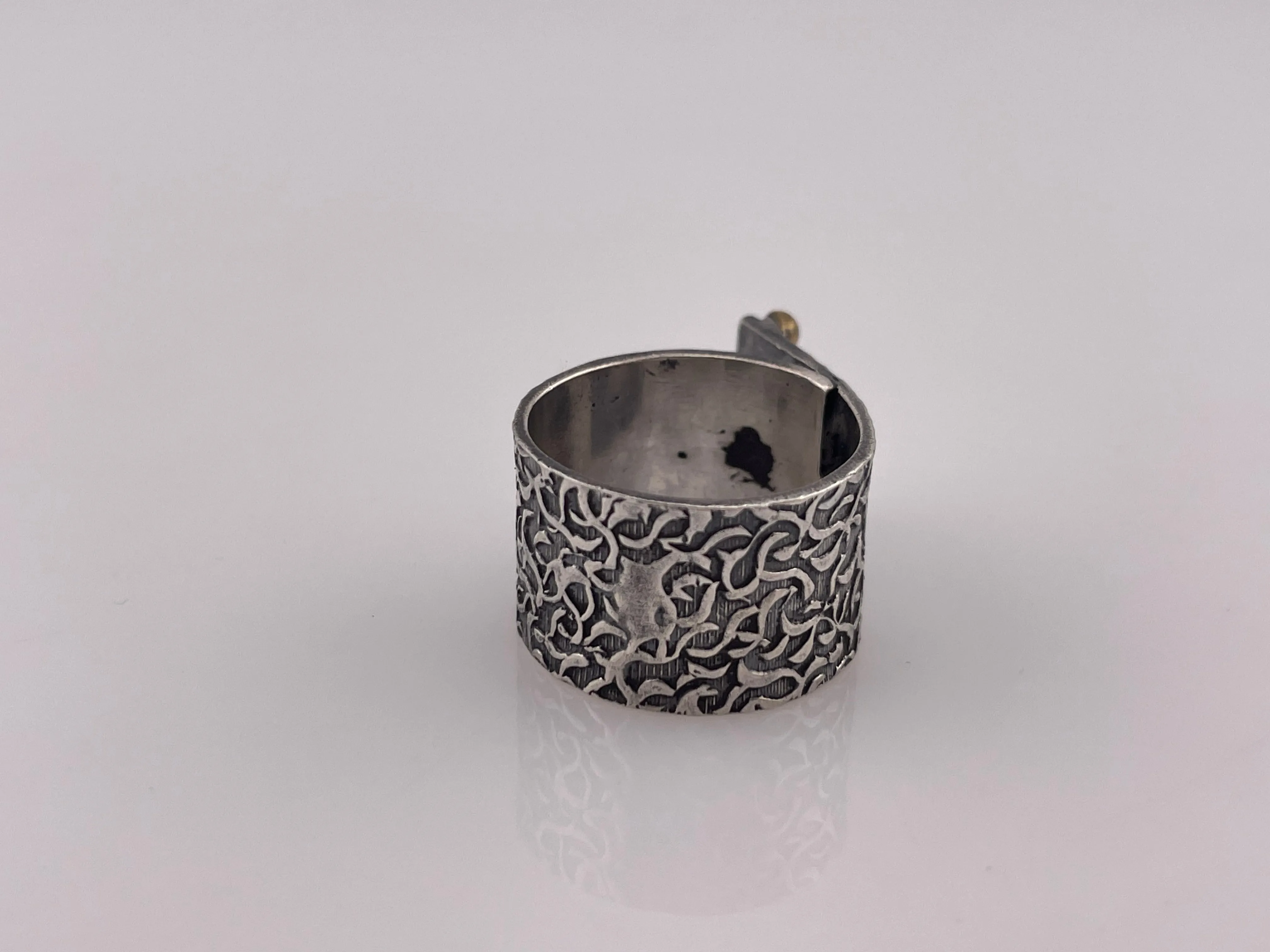 size 7.25 sterling silver & brass textured rhinestone high profile ring