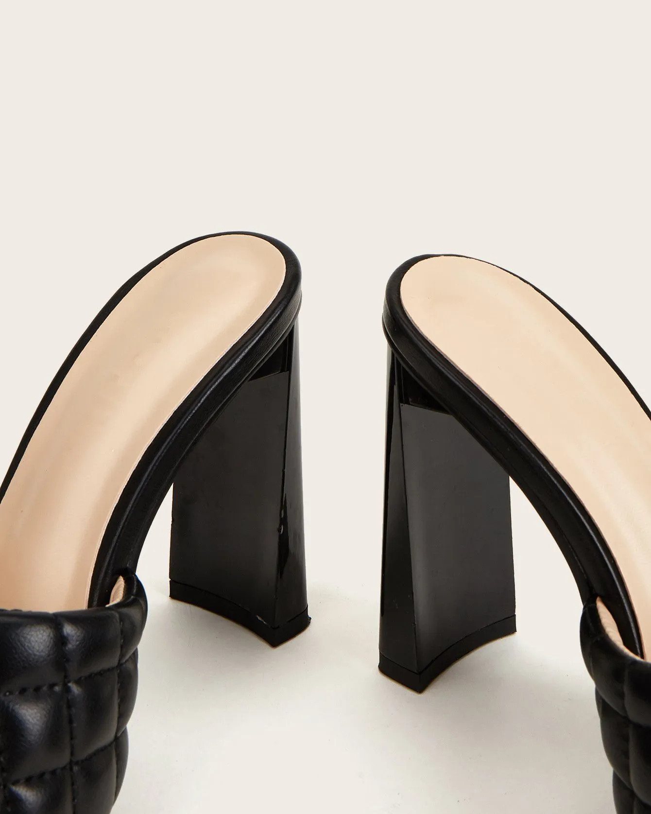 Square Toe Rhomboid Dermatoglyphic Sandals - Black