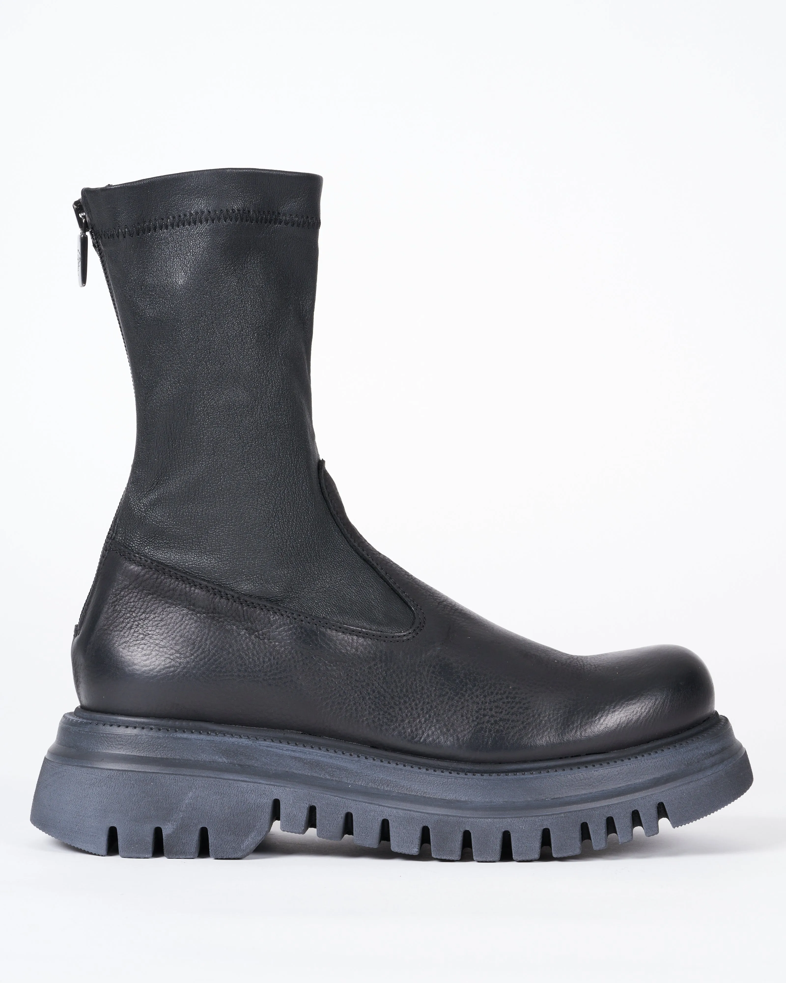 stretch leather  - lug sole short boot