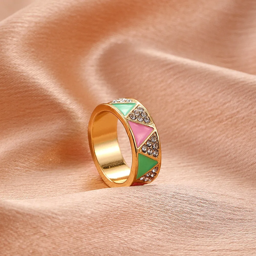 The "GeomAKAtric 💕💚" Ring
