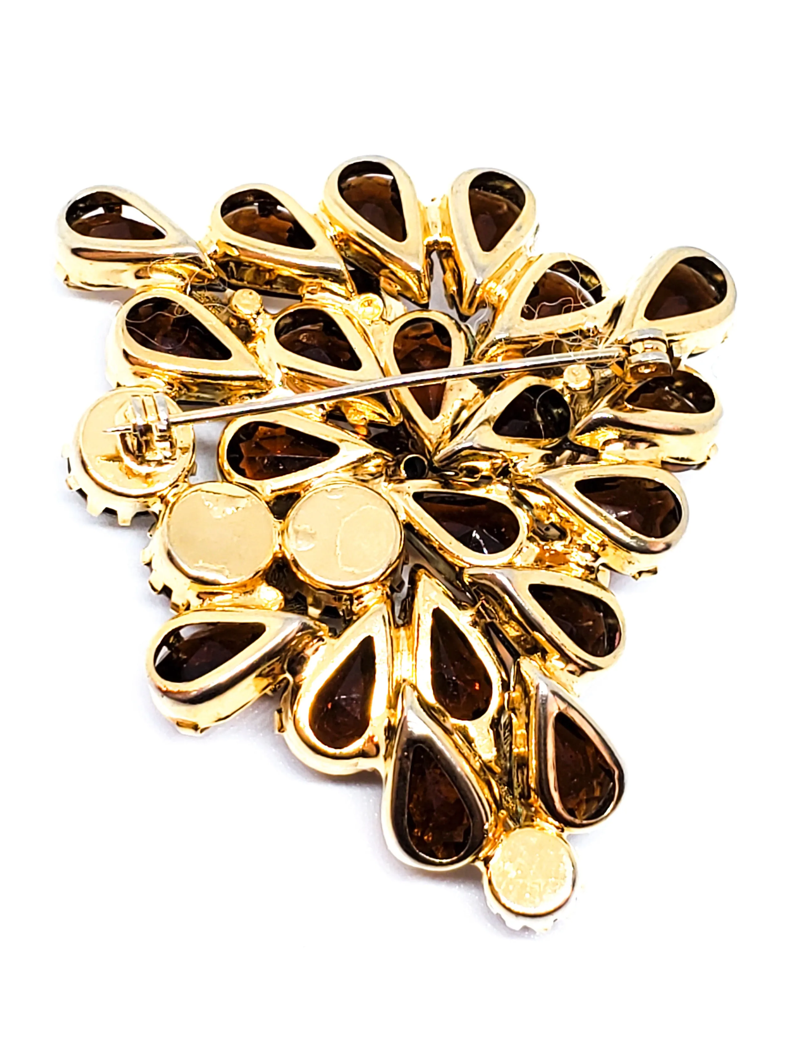 Topaz pear cut and gold toned flower rhinestone brooch unsigned beauty mid century