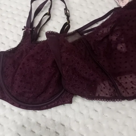 Victoria Sicret set bra and high waisted thong