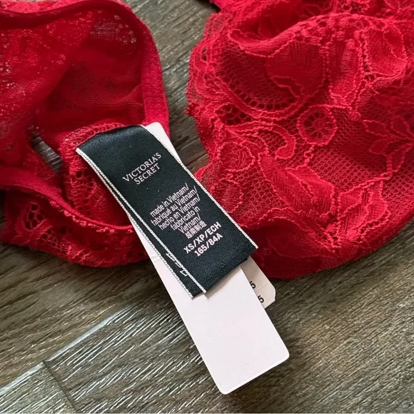 Victoria’s Secret VERY SEXY Lace Teddy