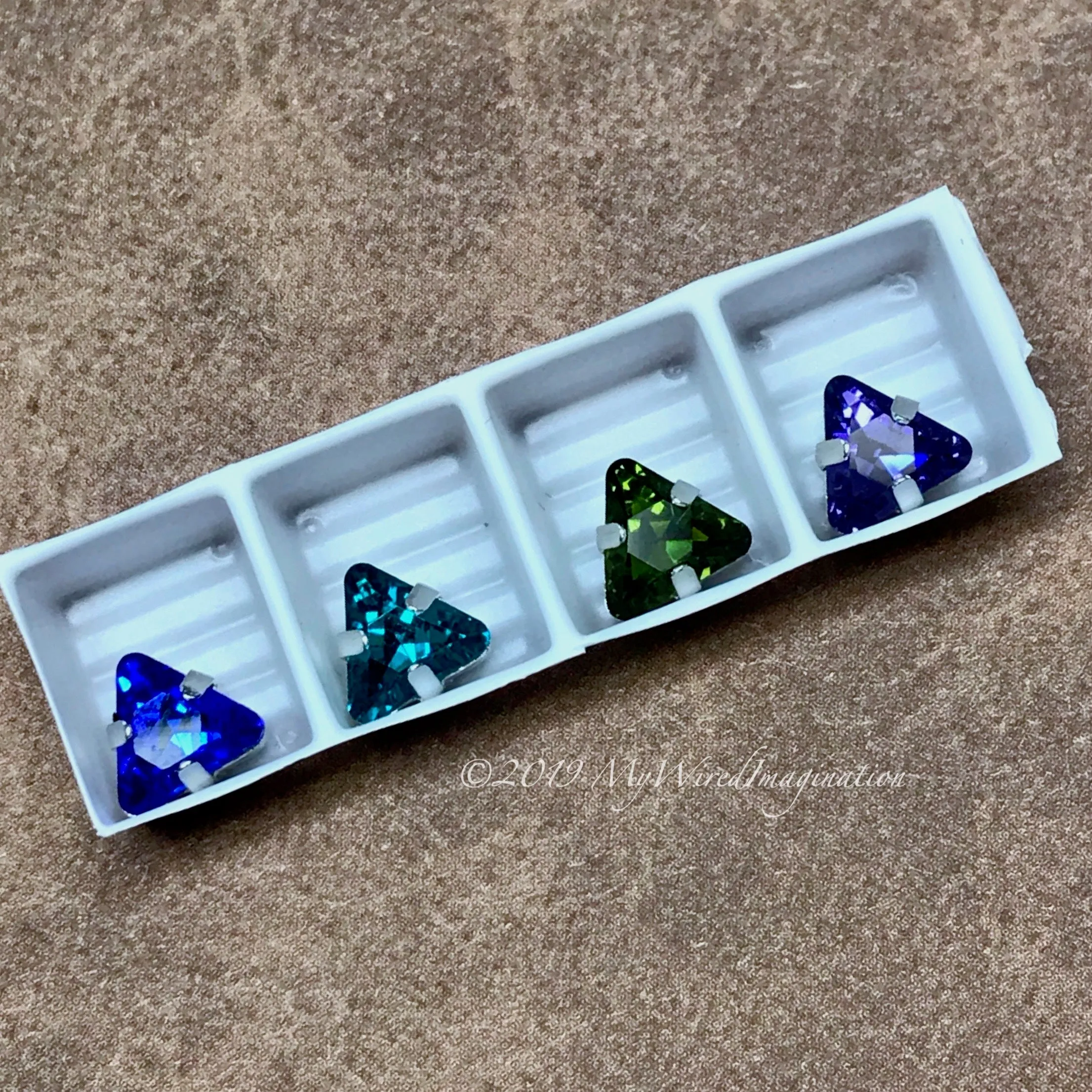 Vintage 6mm Swarovski Triangle Art 4722 2pcs  Sapphire,Olivine, Blue Zircon or Tanzanite with Setting