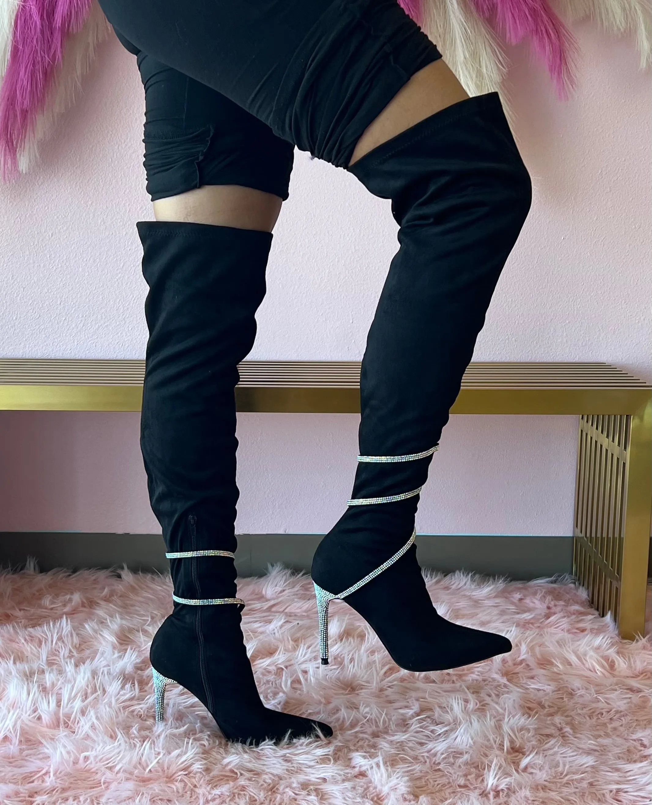 VITO-73 Black Faux Suede